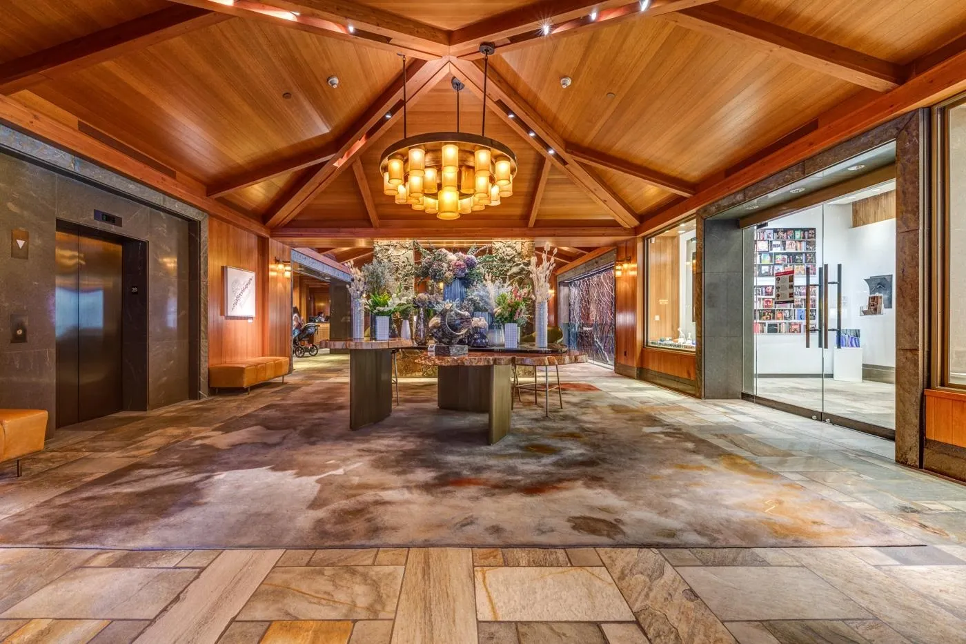 417 4591 Blackcomb Way