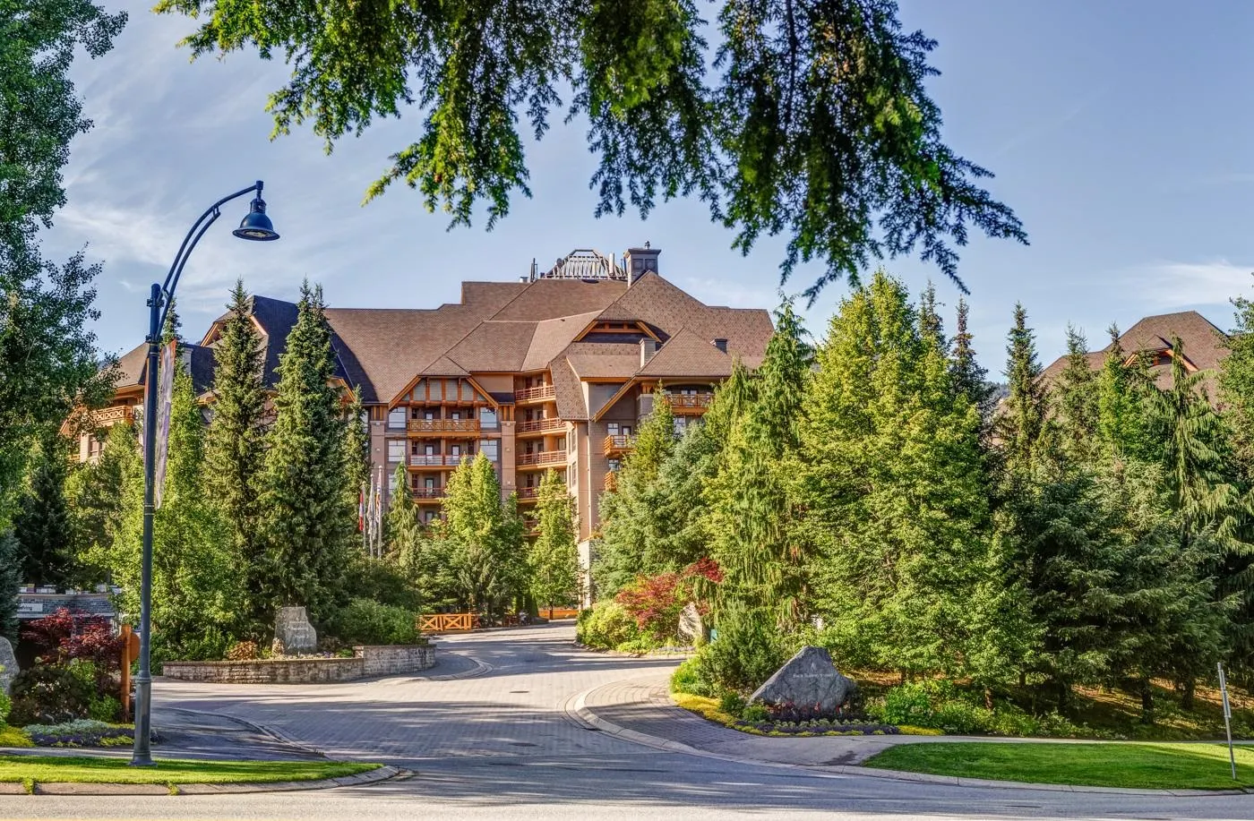 417 4591 Blackcomb Way