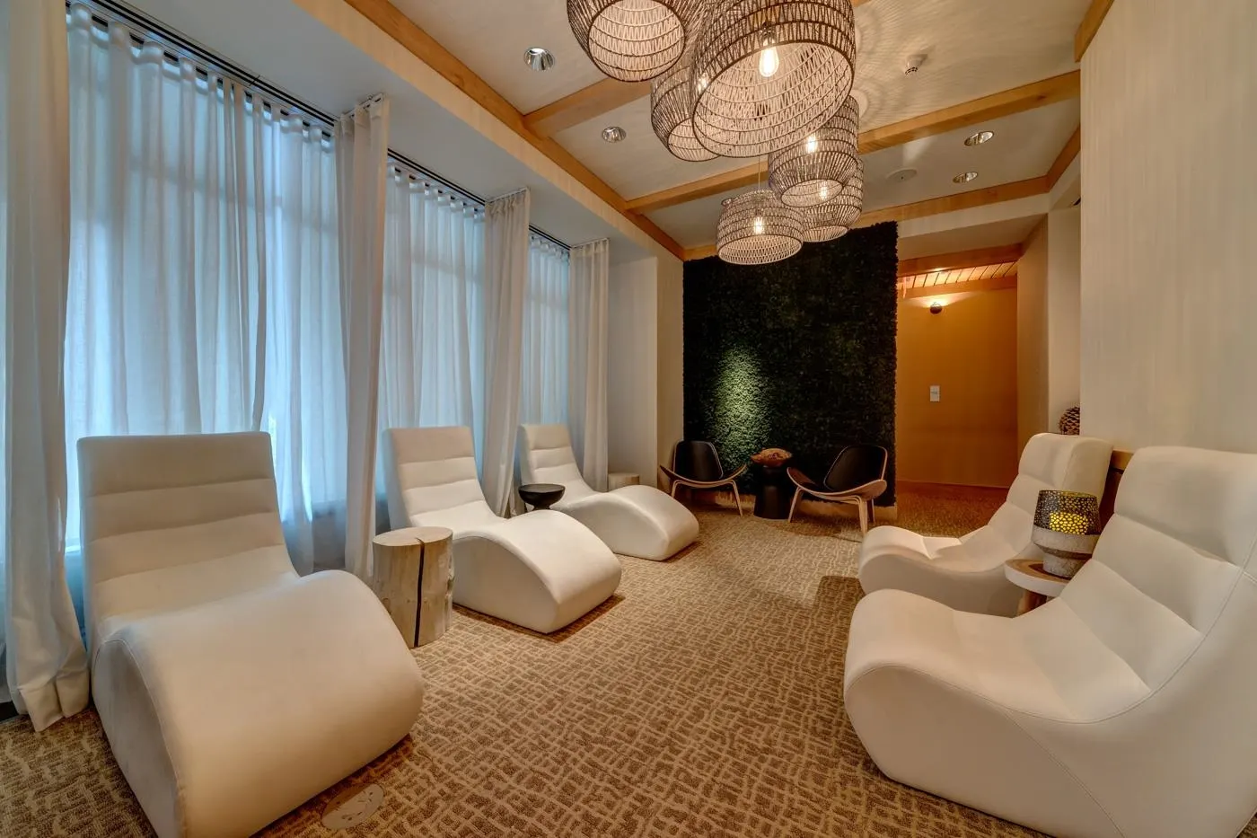 417 4591 Blackcomb Way