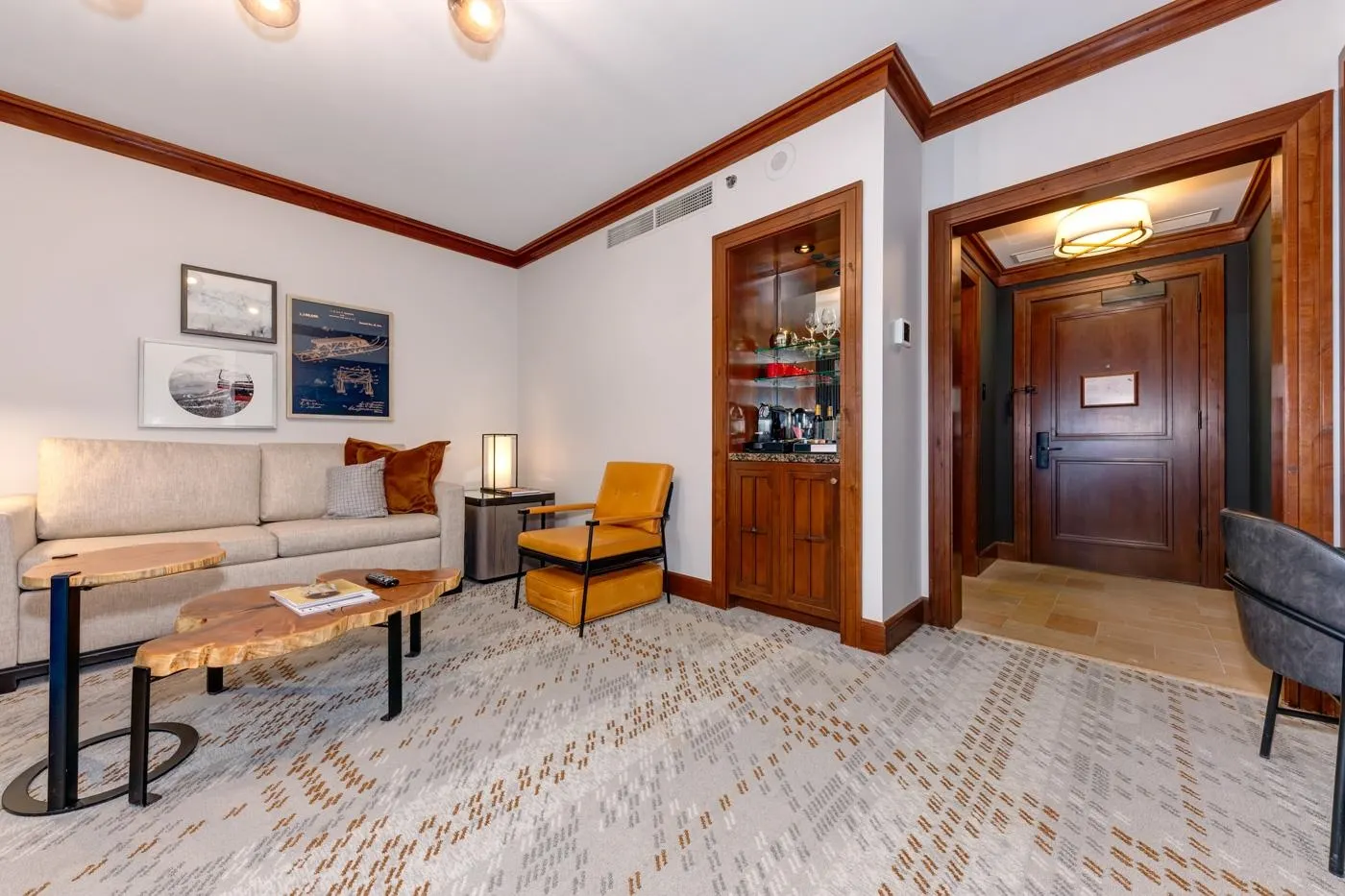 417 4591 Blackcomb Way