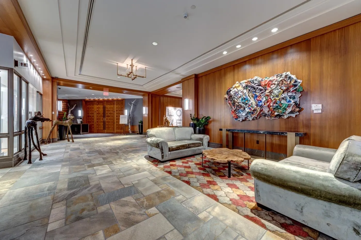 417 4591 Blackcomb Way