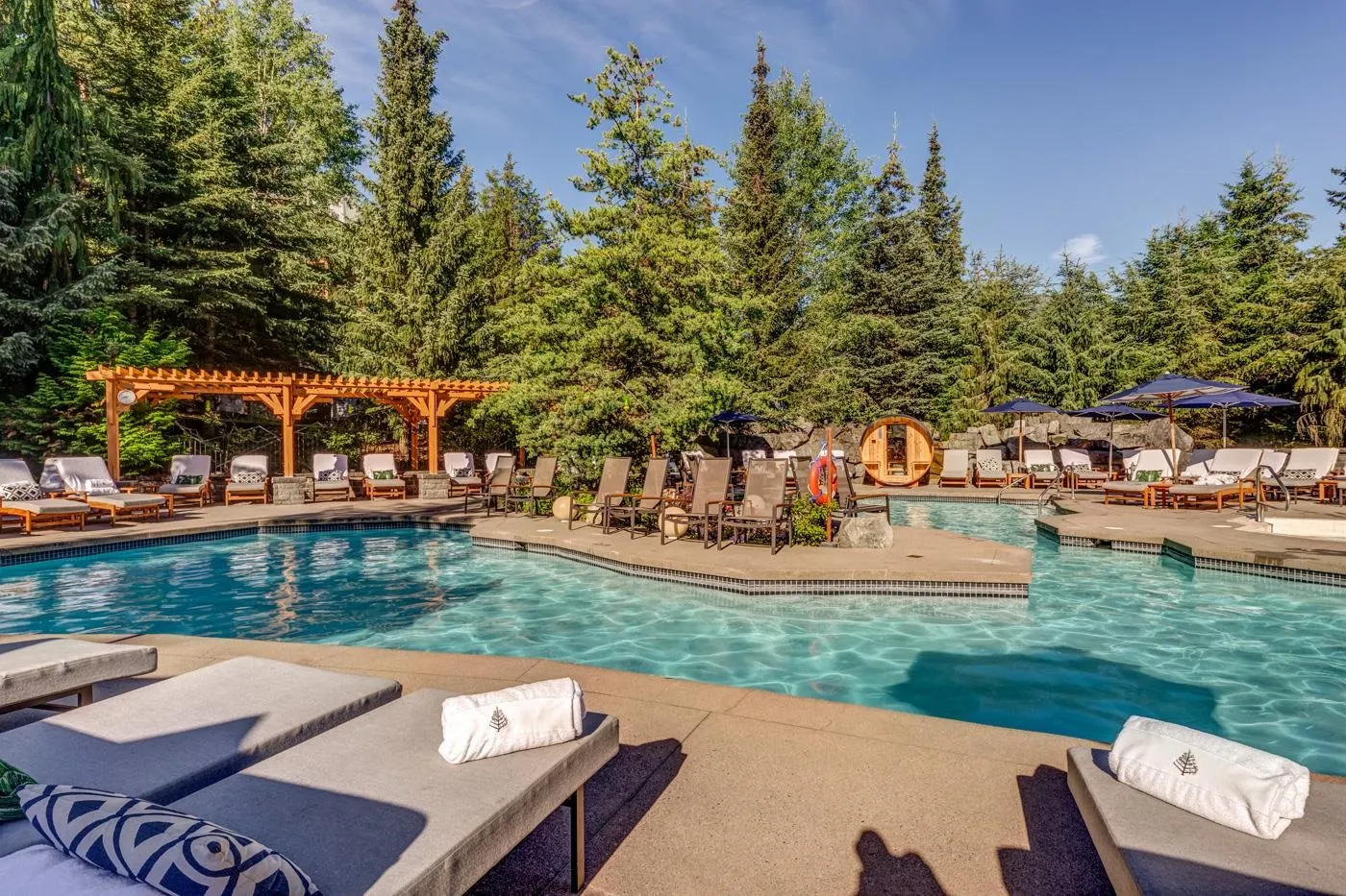 417 4591 Blackcomb Way