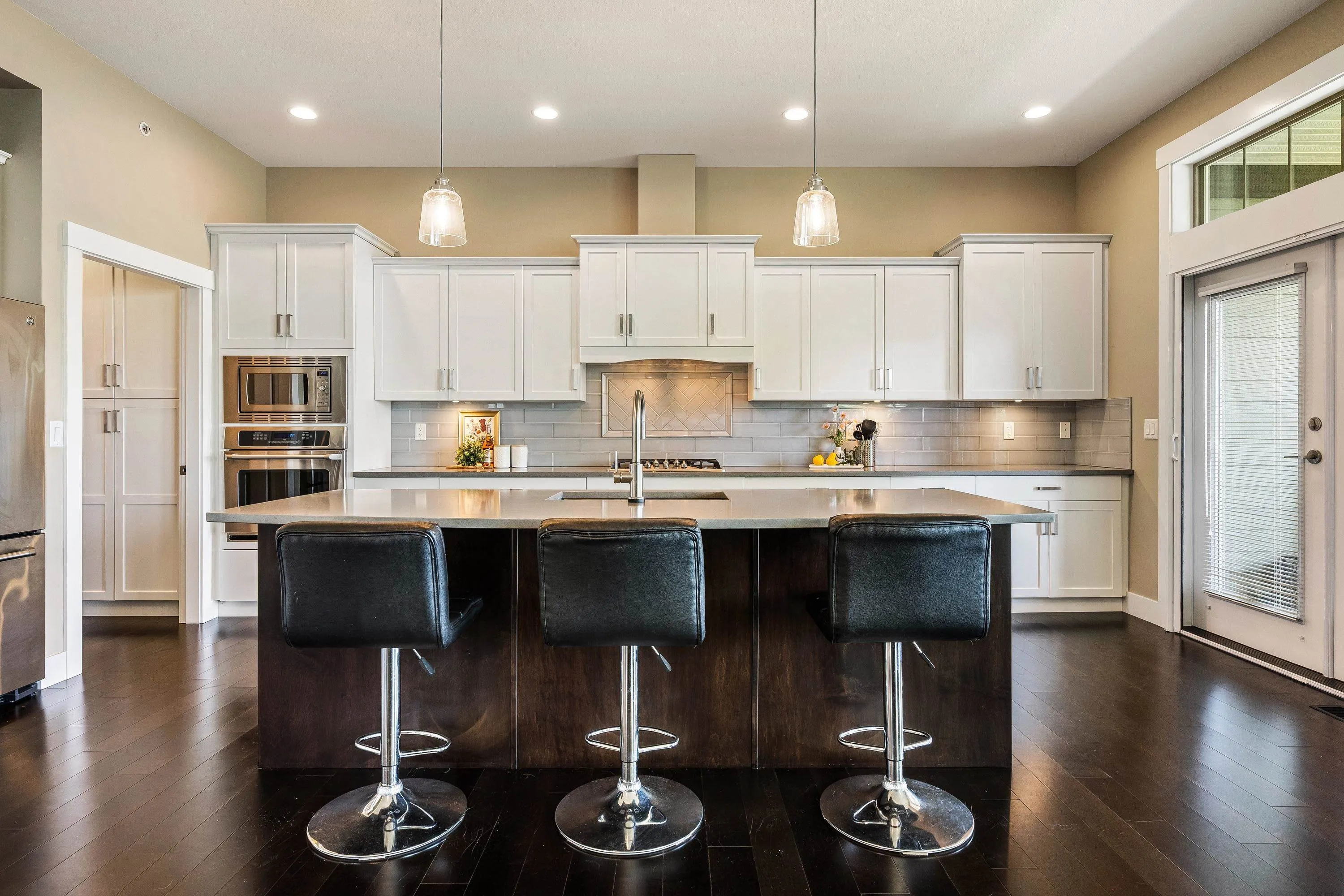 111 51096 Falls Court