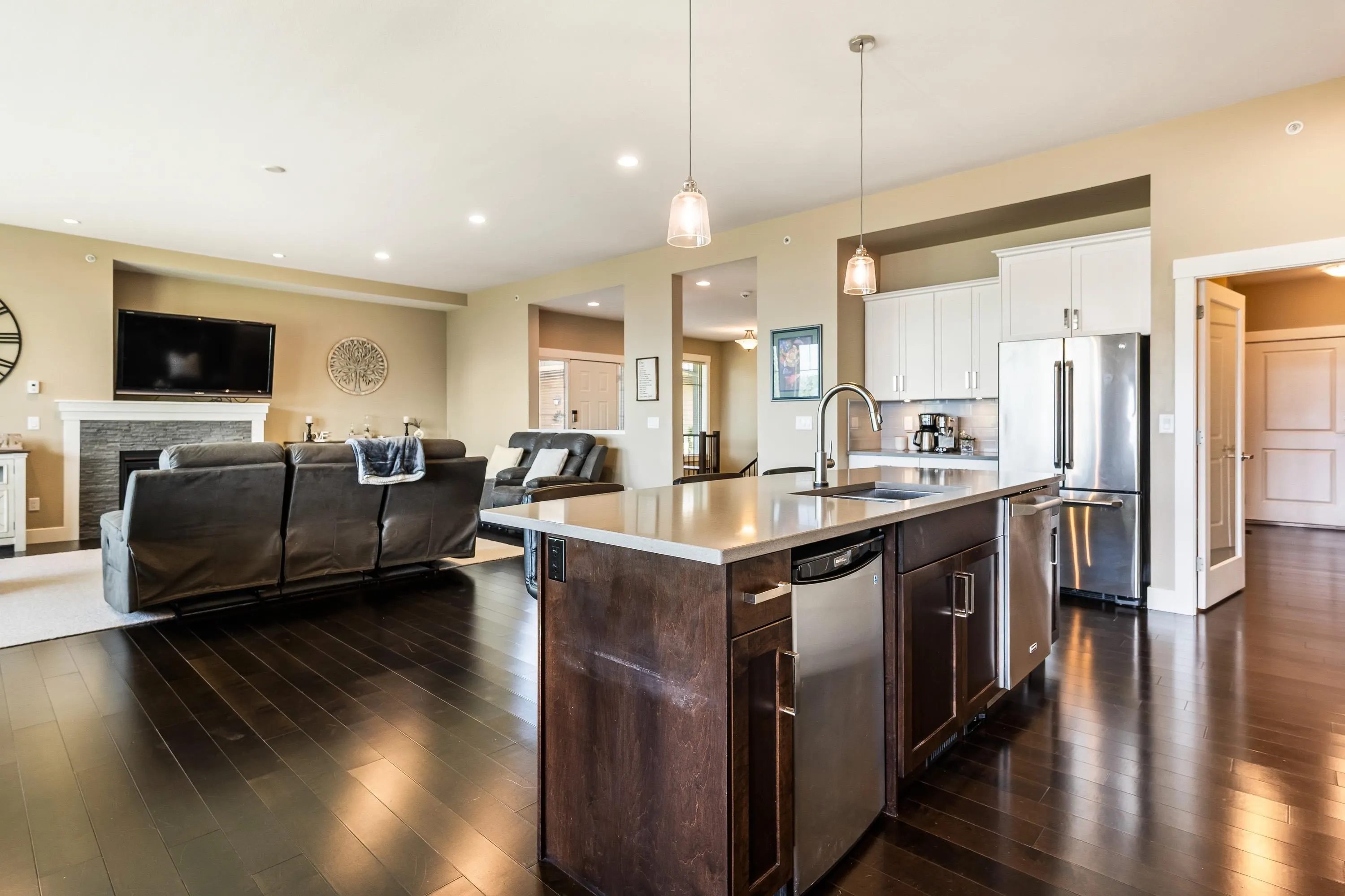 111 51096 Falls Court