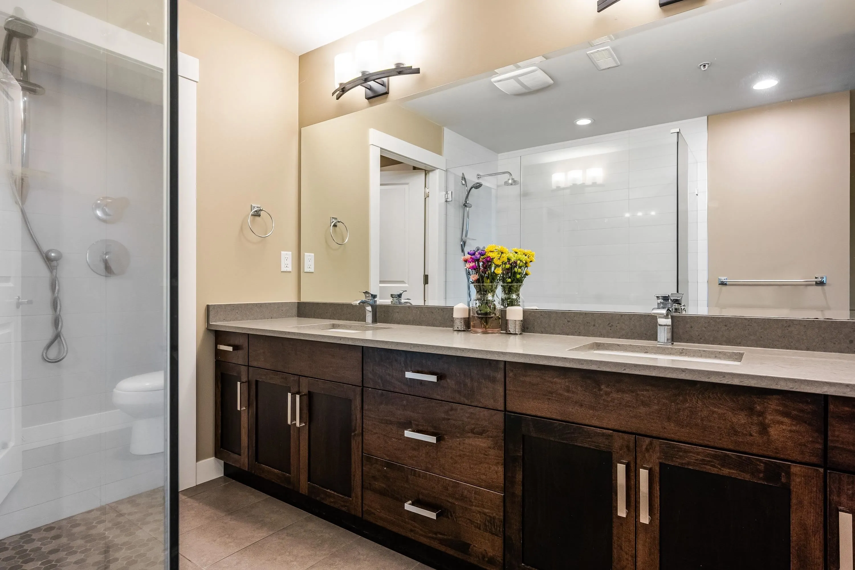 111 51096 Falls Court