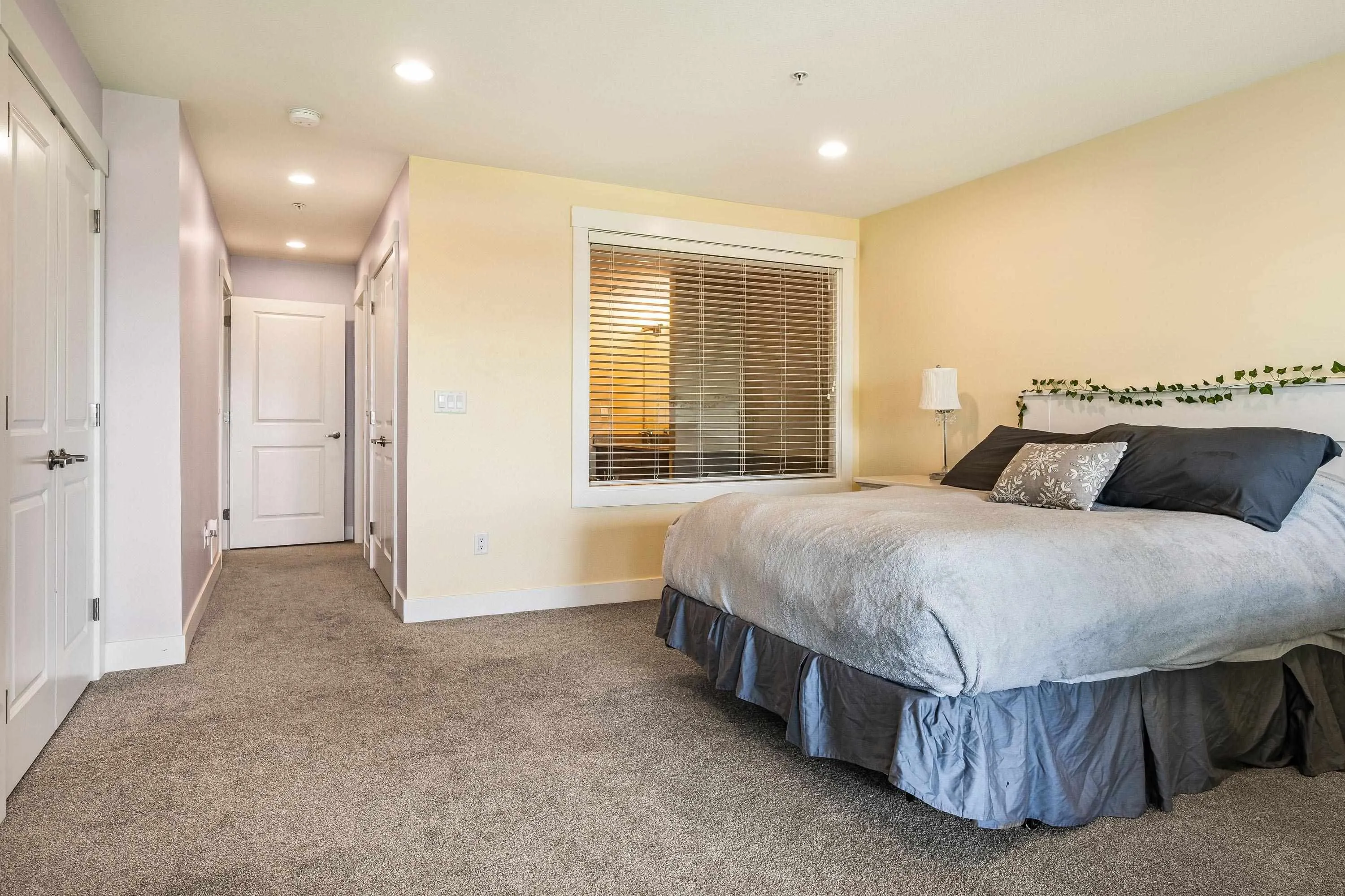 111 51096 Falls Court