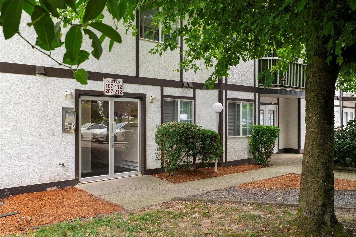 207 45669 Mcintosh Drive