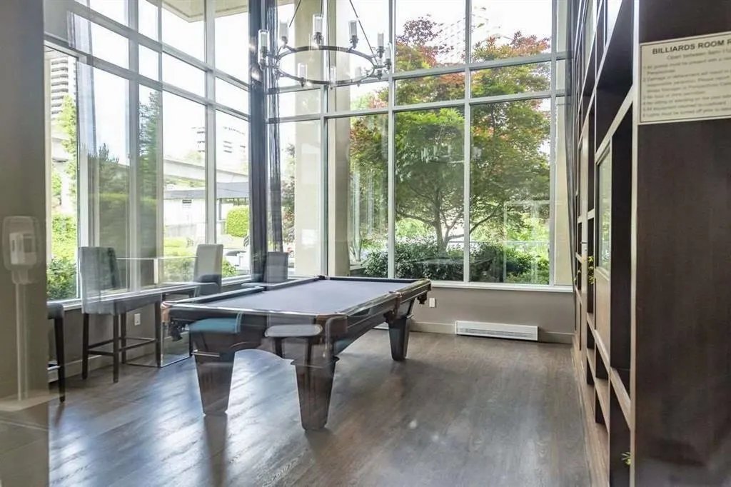 2105 2133 Douglas Road