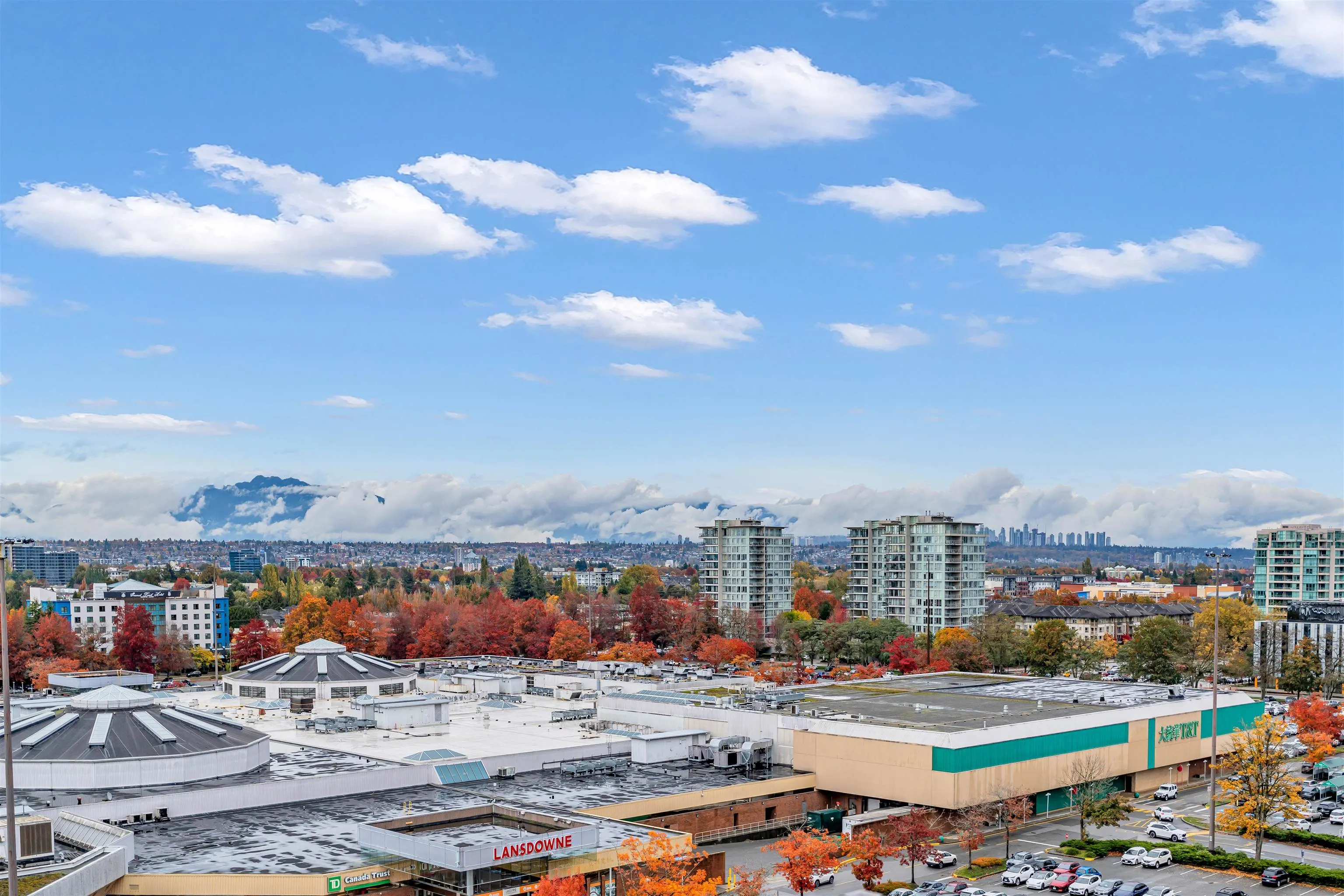 1202 8160 Lansdowne Road