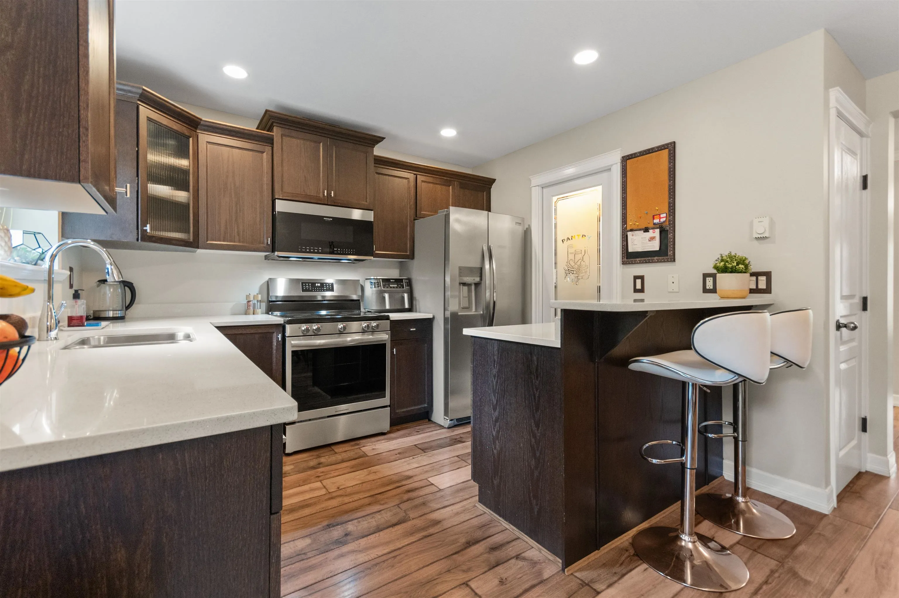 18 46832 Hudson Road