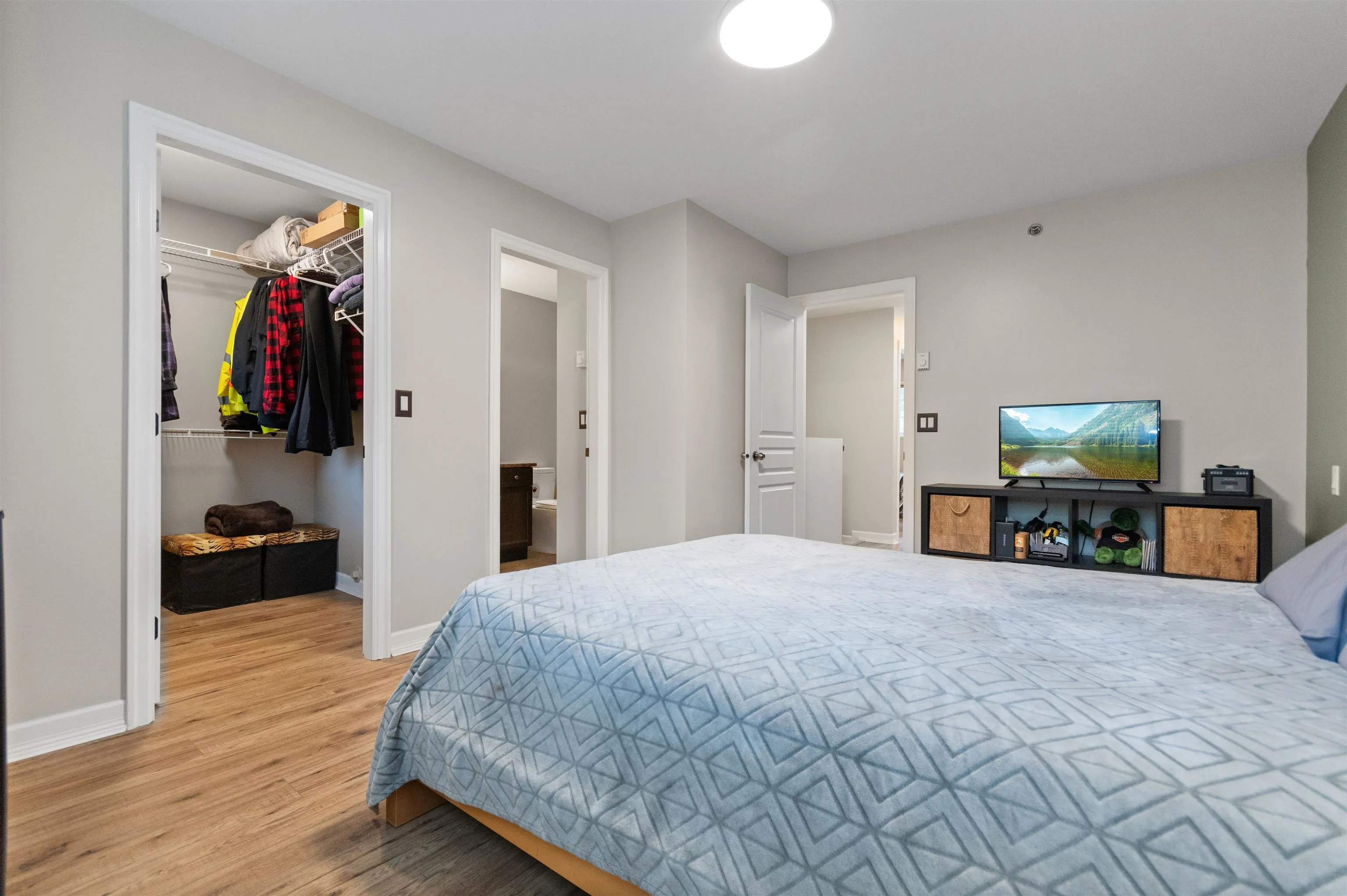 18 46832 Hudson Road