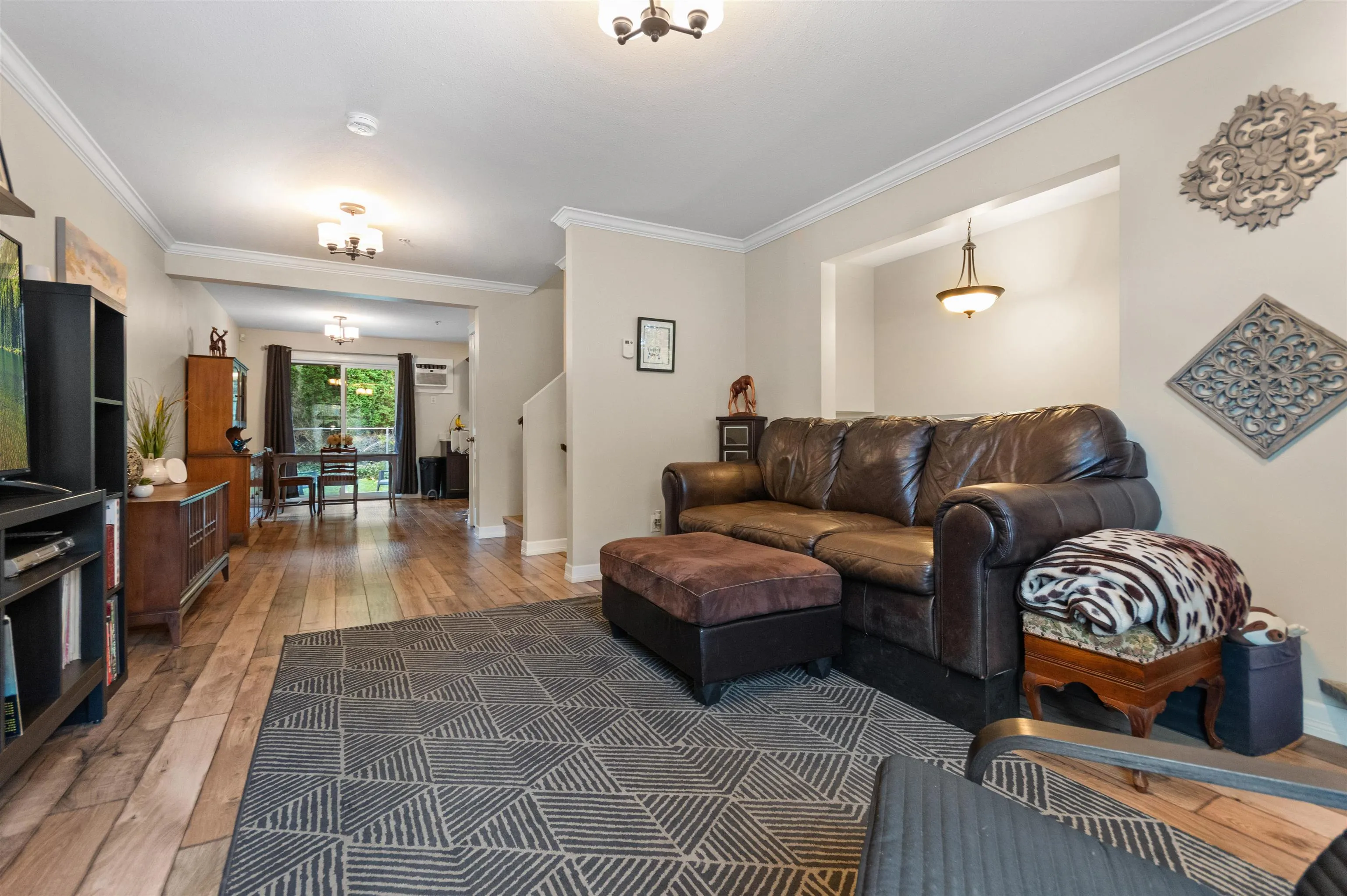 18 46832 Hudson Road