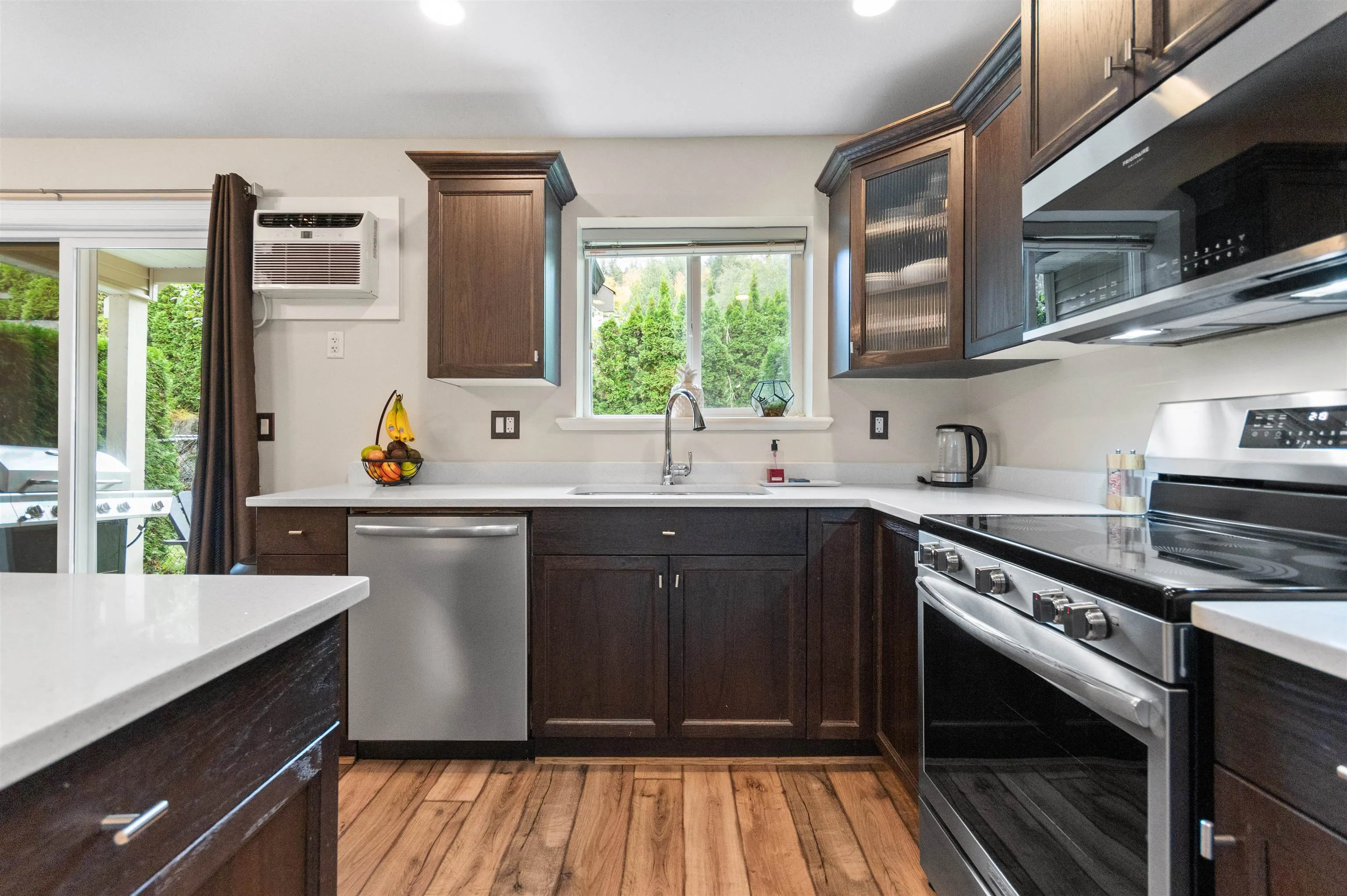 18 46832 Hudson Road