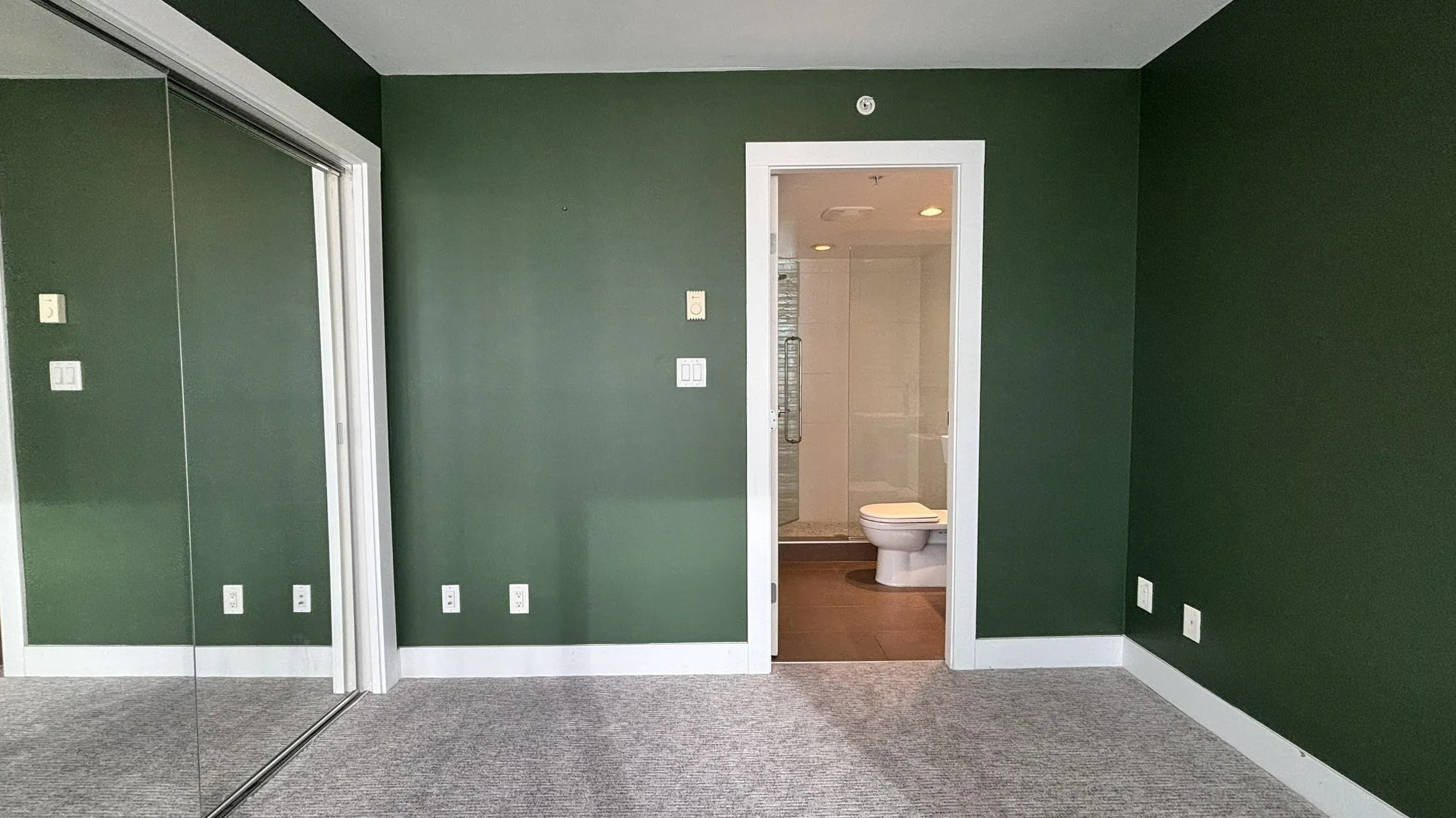 1601 535 Smithe Street