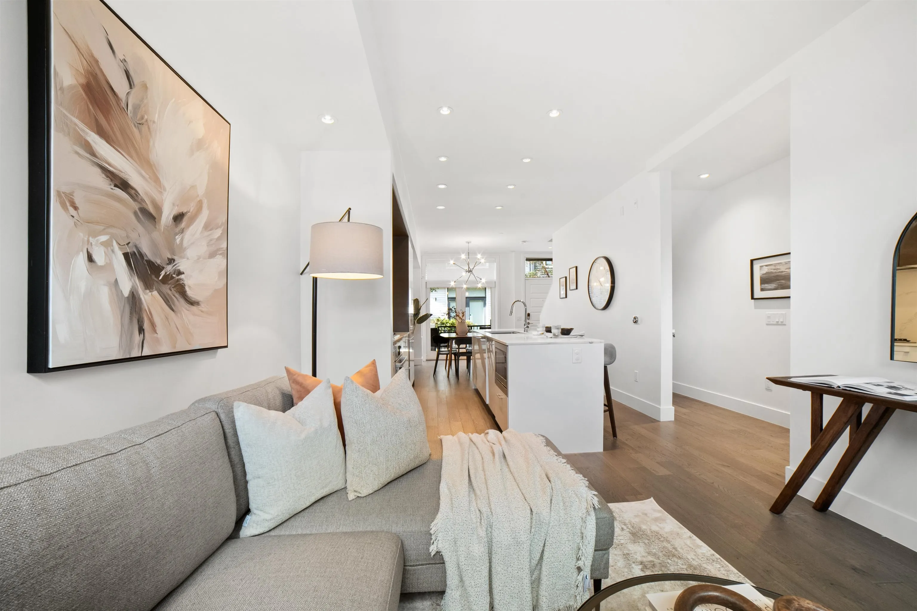 7458 Granville Street