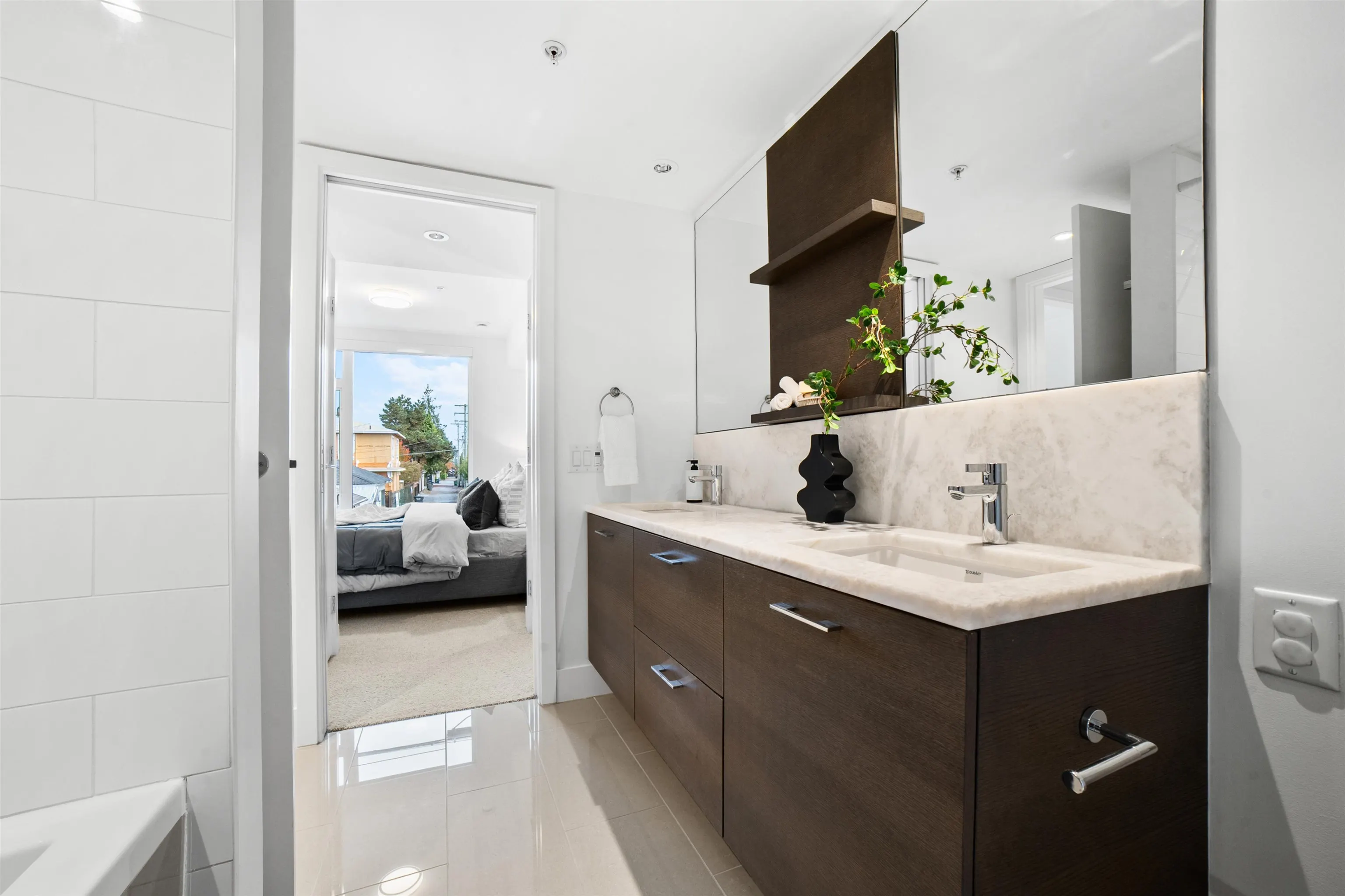 7458 Granville Street