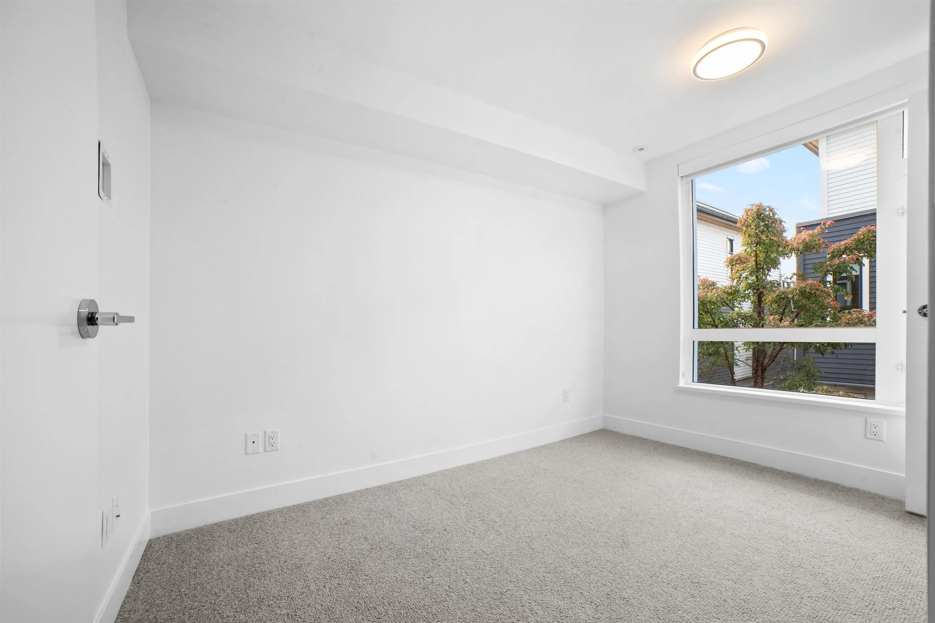 7458 Granville Street