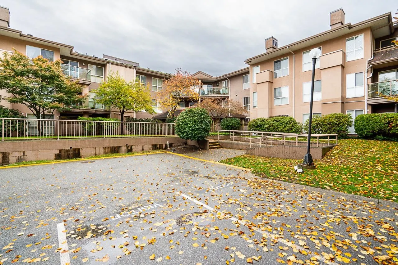 111 14981 101a Avenue