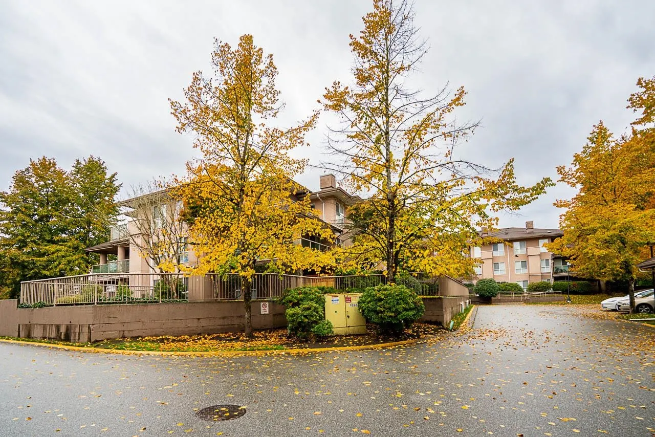 111 14981 101a Avenue