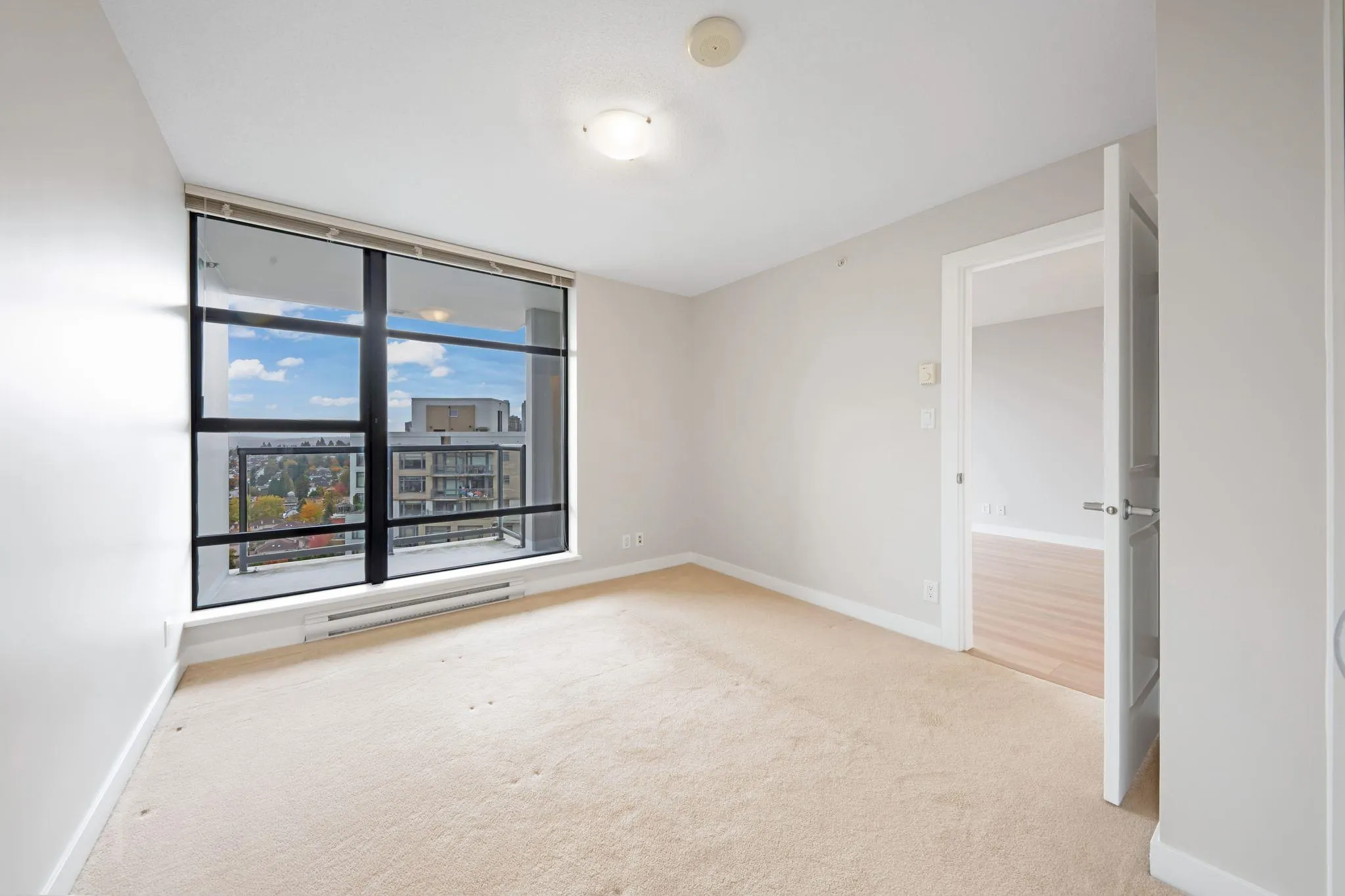 2410 5380 Oben Street