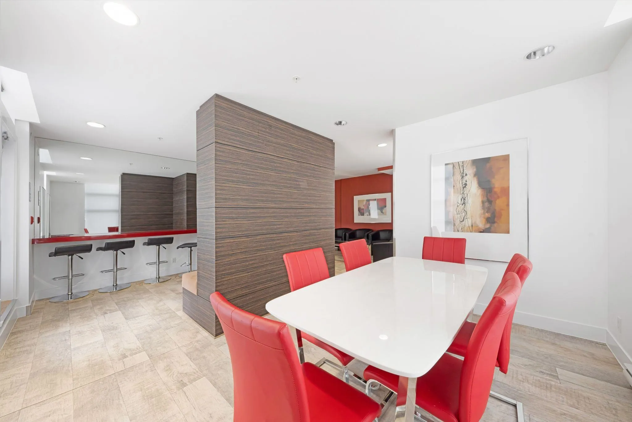 2410 5380 Oben Street