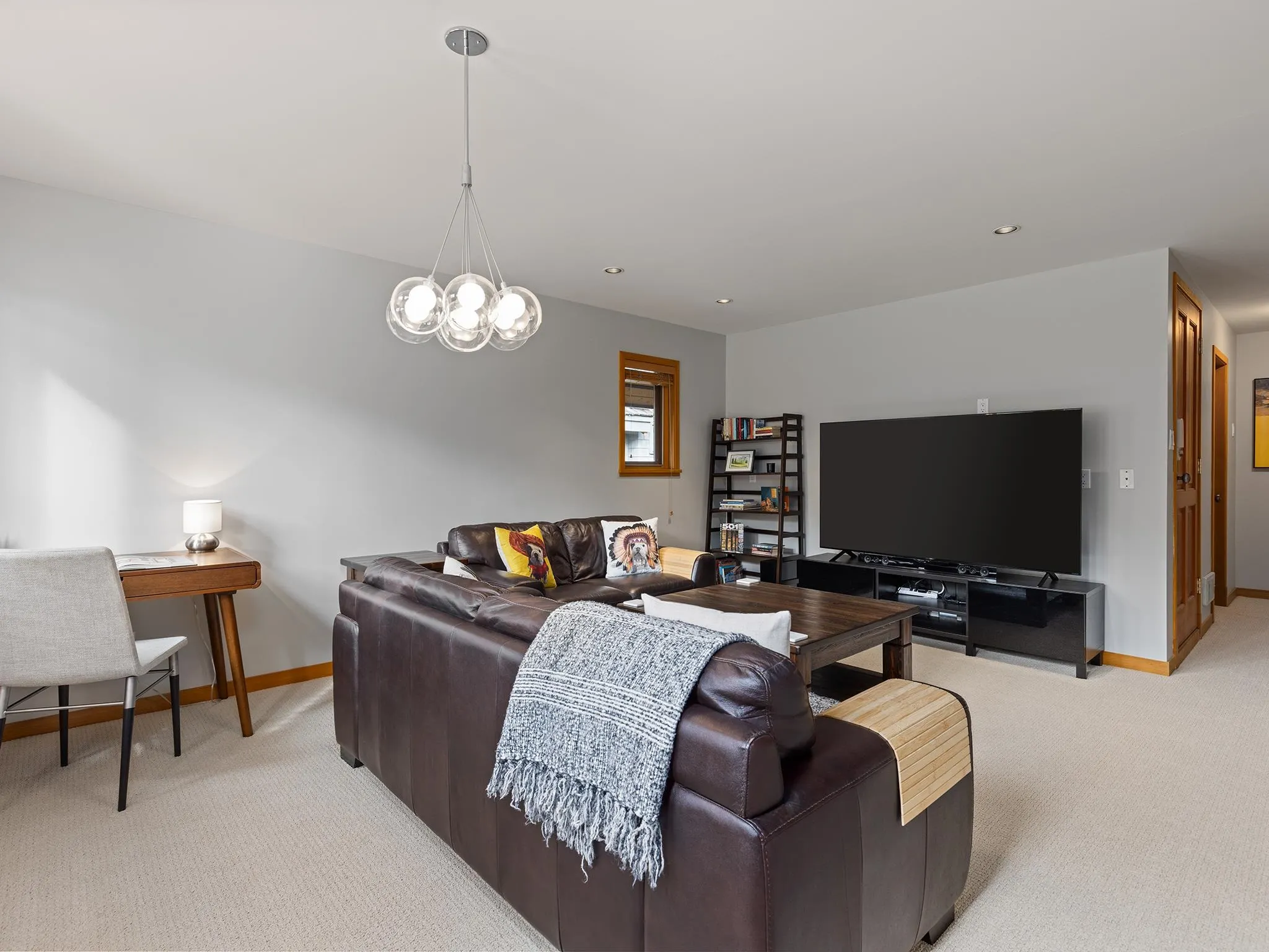 8107 Muirfield Crescent