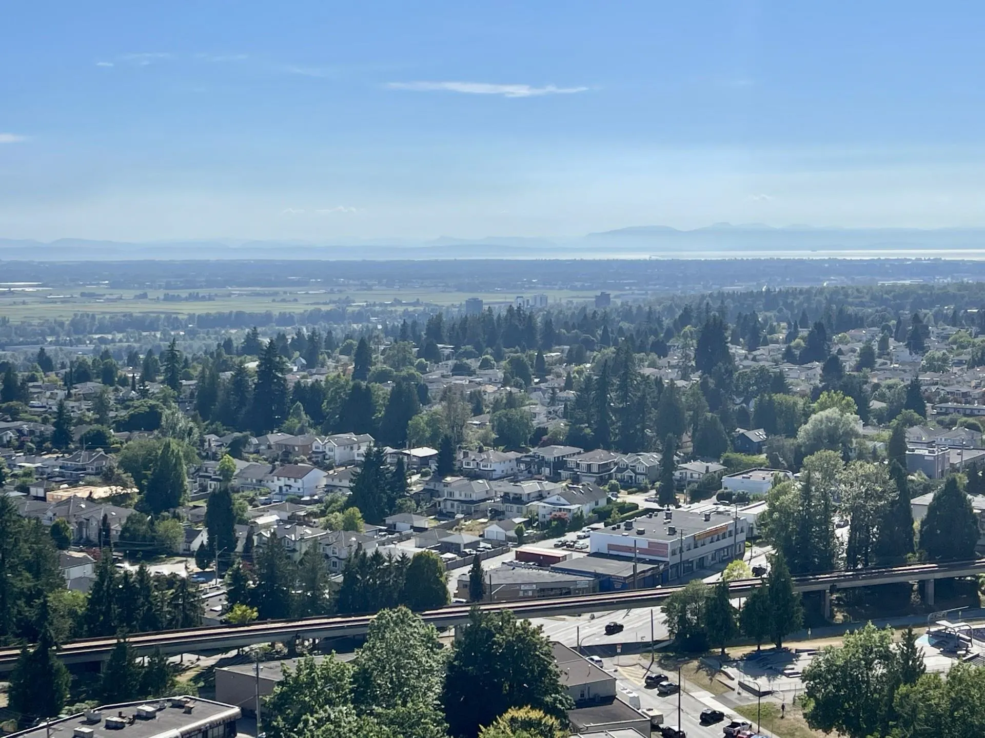 2502 6638 Dunblane Avenue