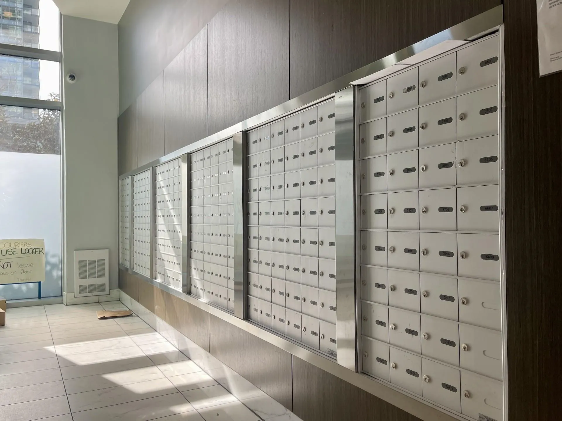 2502 6638 Dunblane Avenue