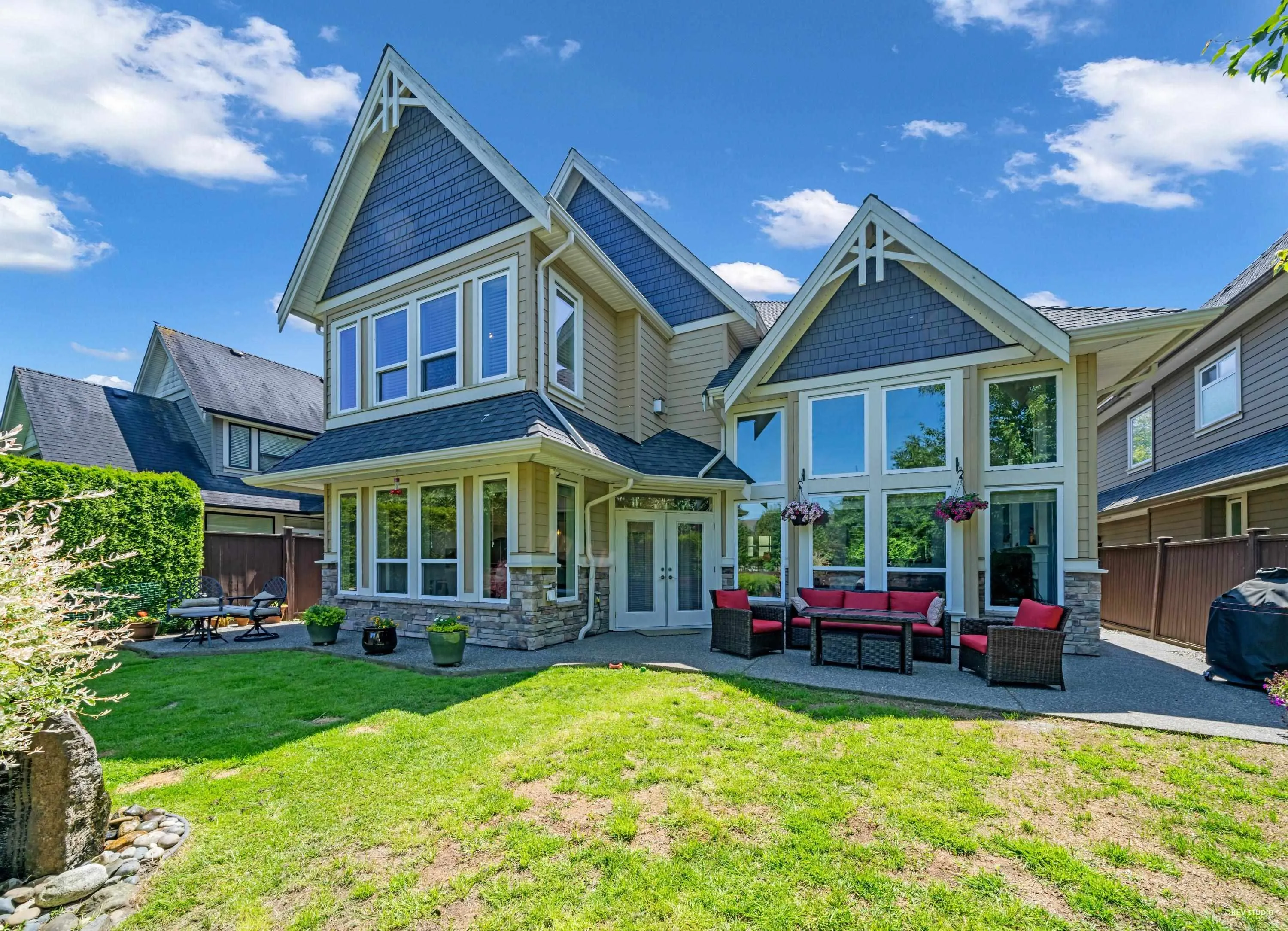 5515 Cove Inlet Road