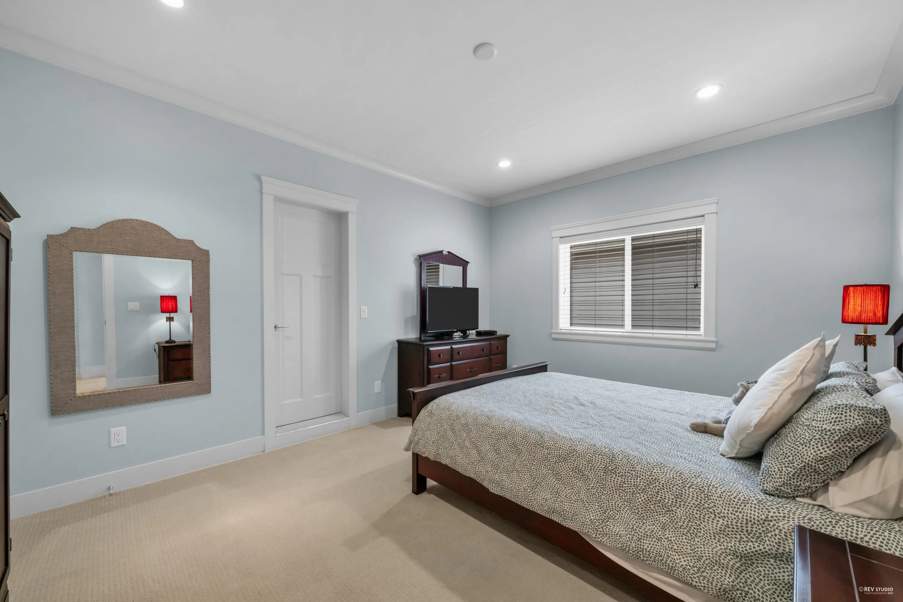 5515 Cove Inlet Road