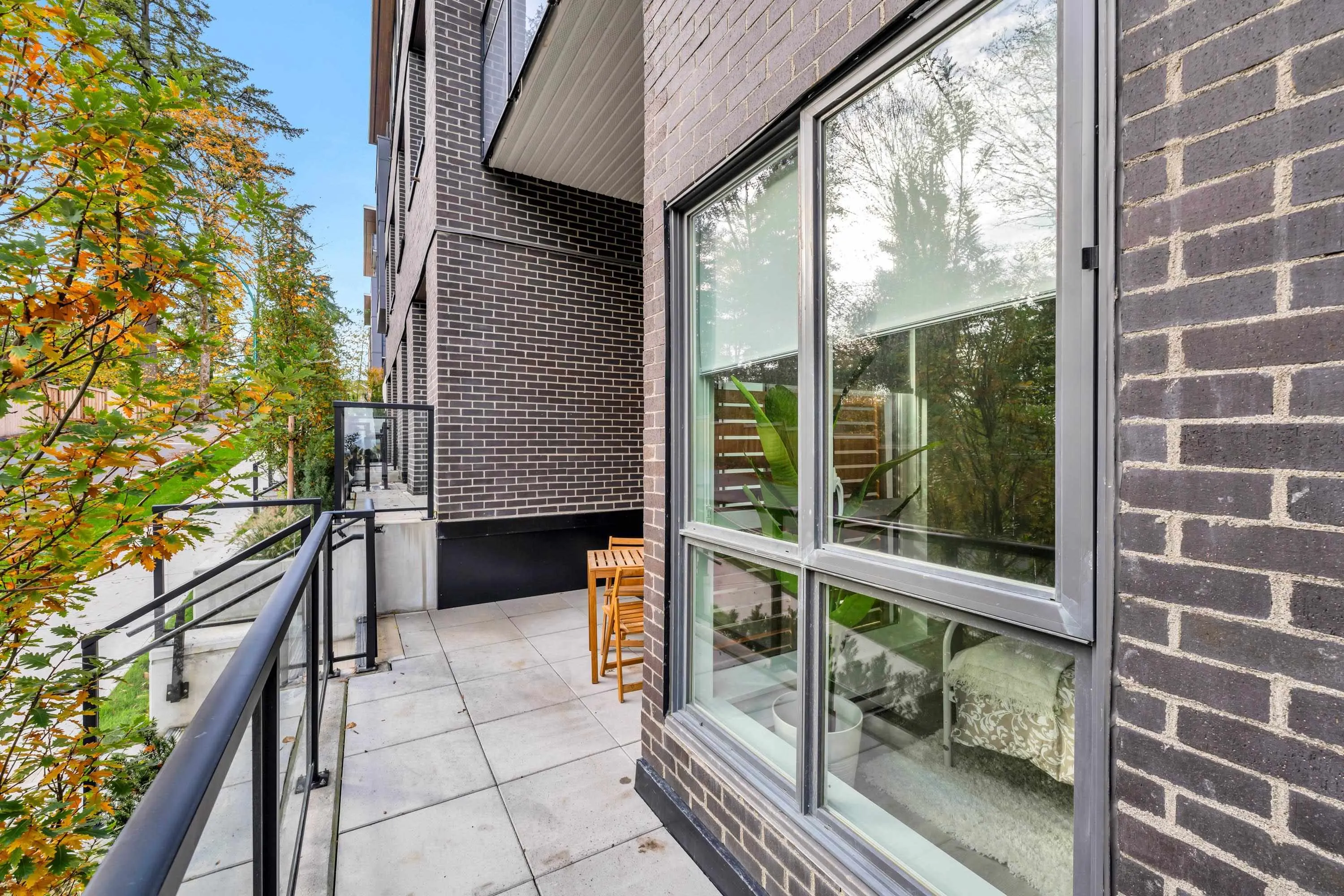 208 19577 65b Avenue