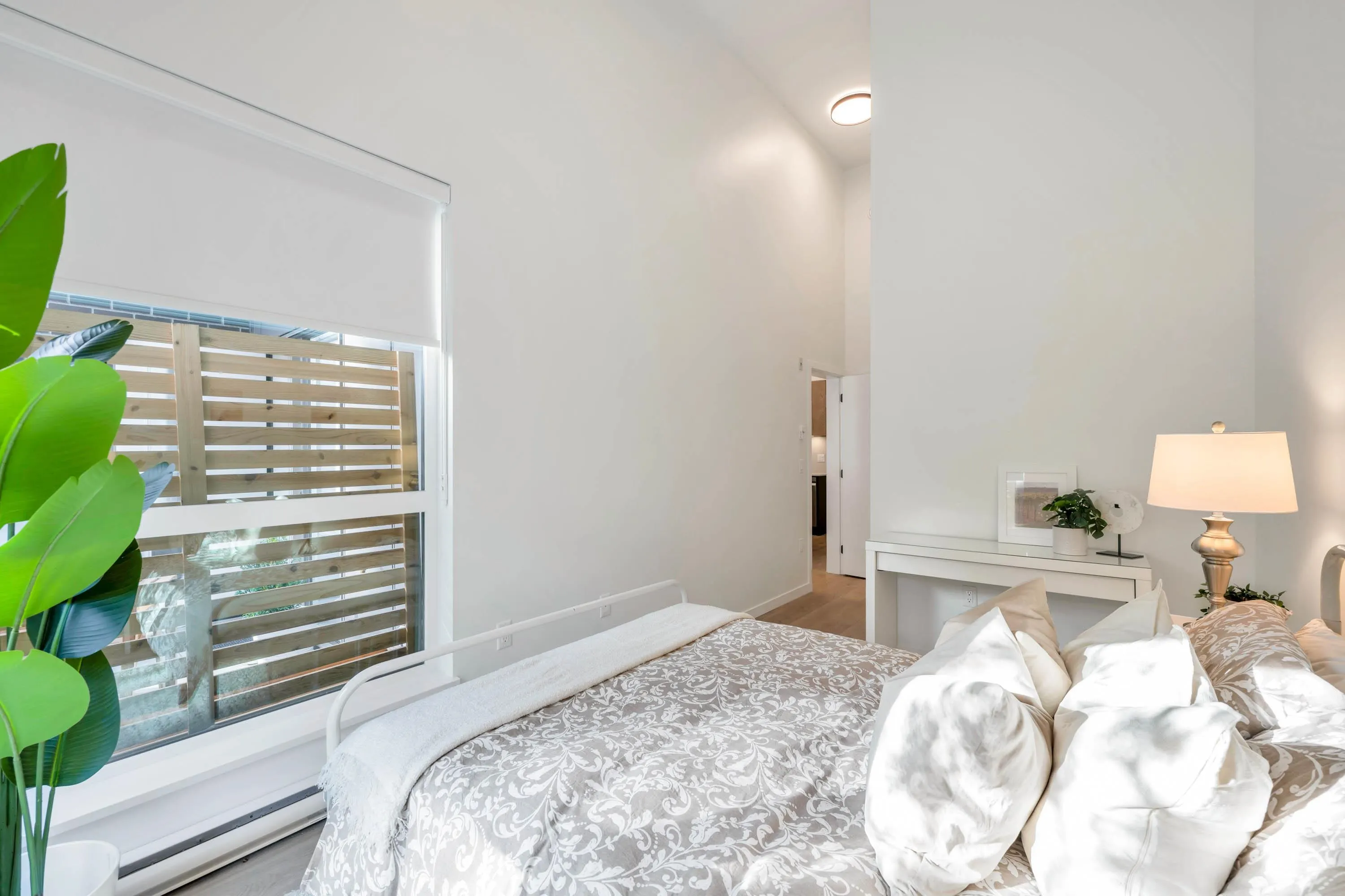 208 19577 65b Avenue