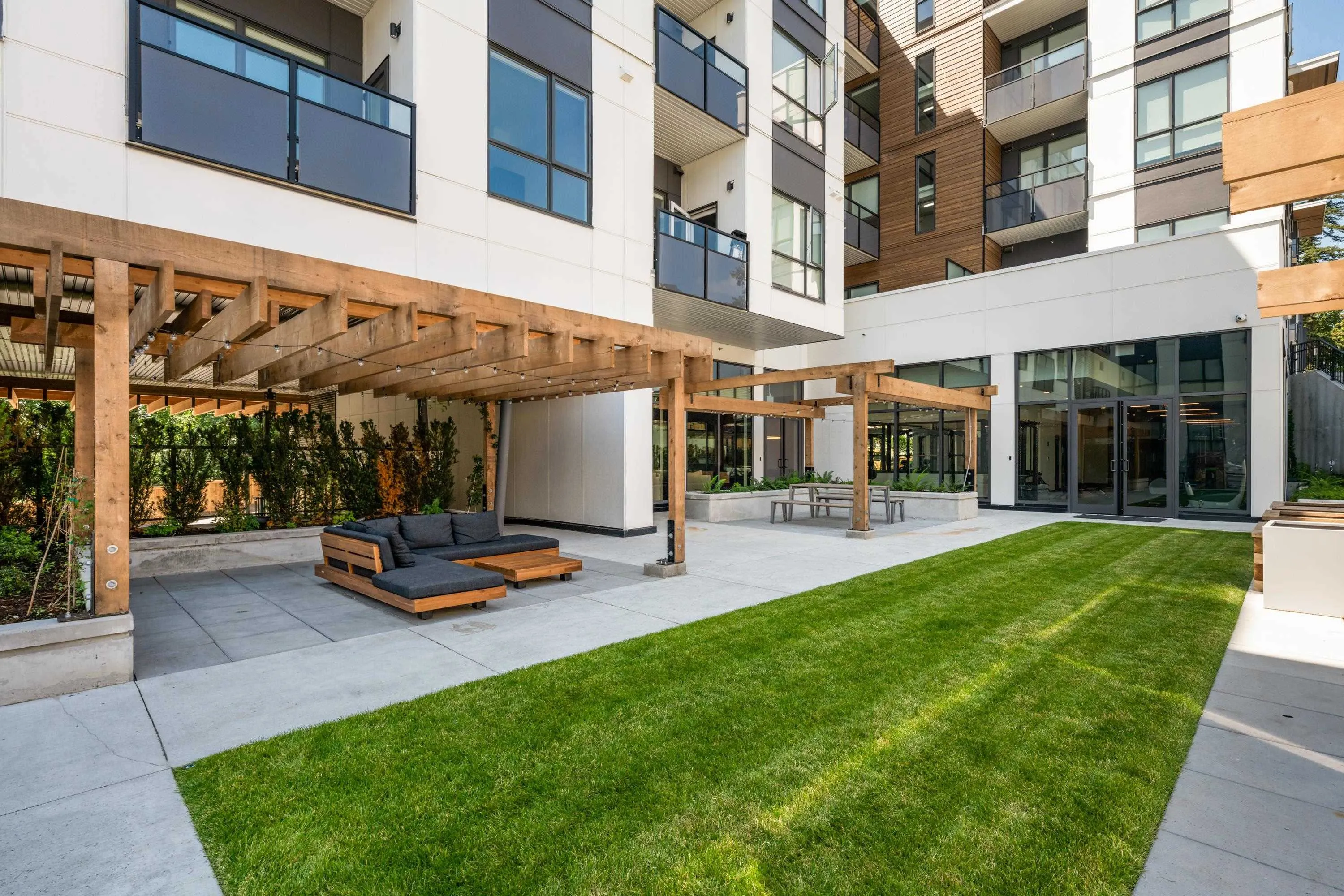 208 19577 65b Avenue