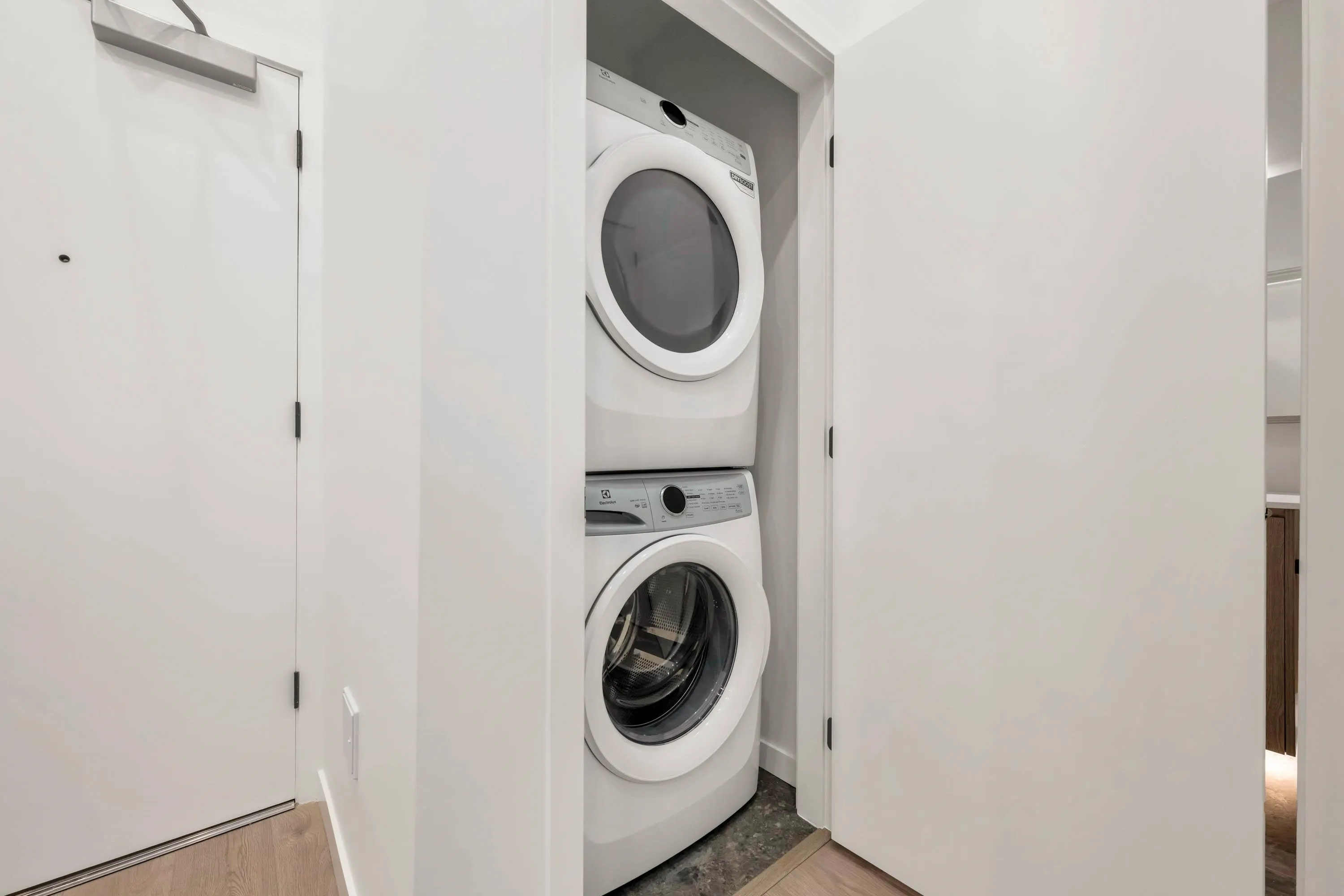 208 19577 65b Avenue