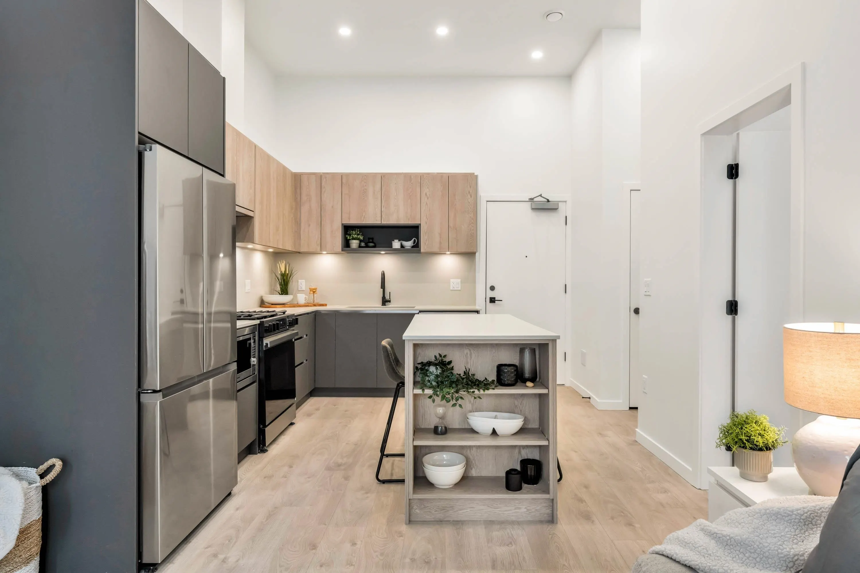 208 19577 65b Avenue