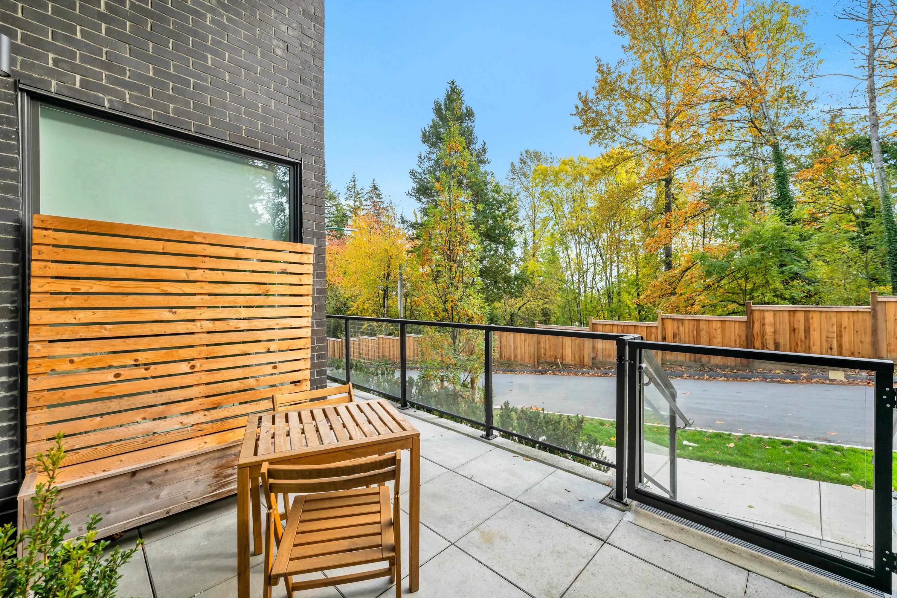 208 19577 65b Avenue