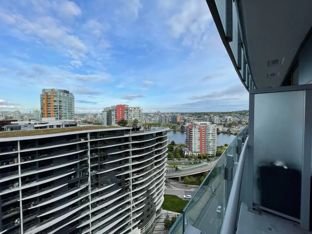 2010 89 Nelson Street