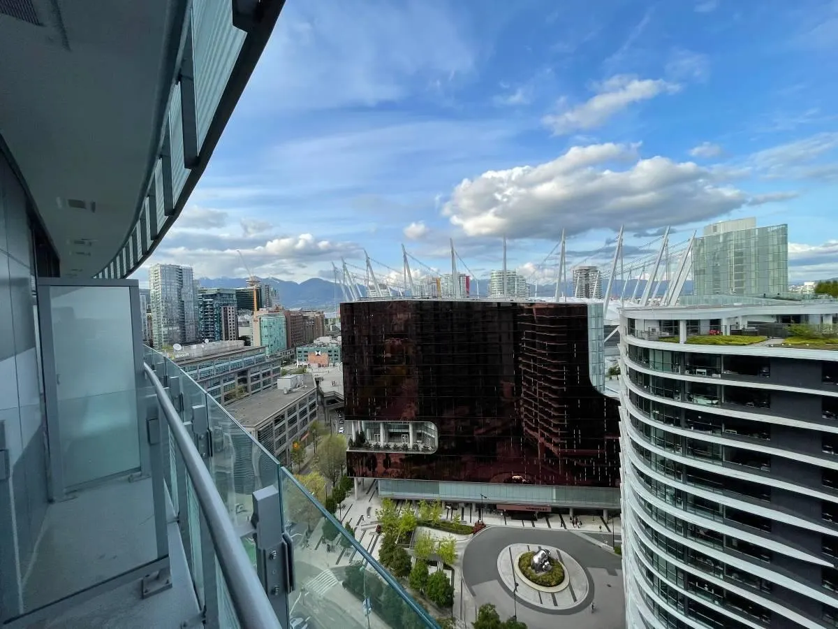 2010 89 Nelson Street