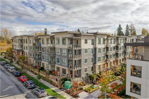 110 20356 72b Avenue