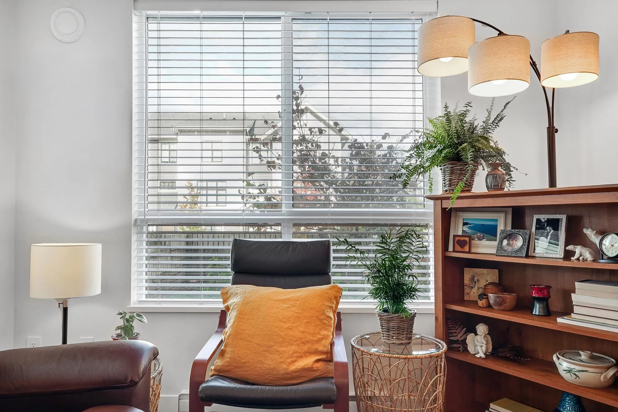 110 20356 72b Avenue