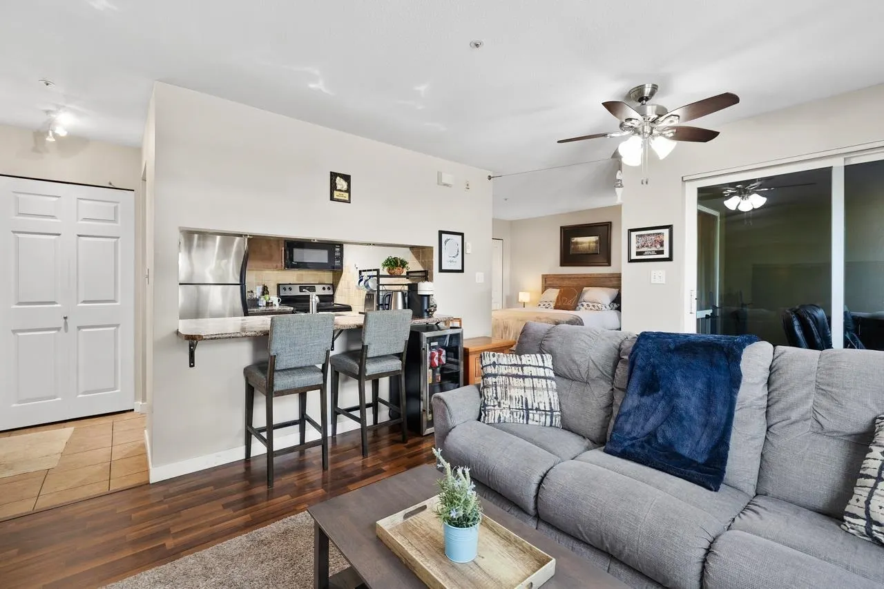 7 2021 Central Avenue