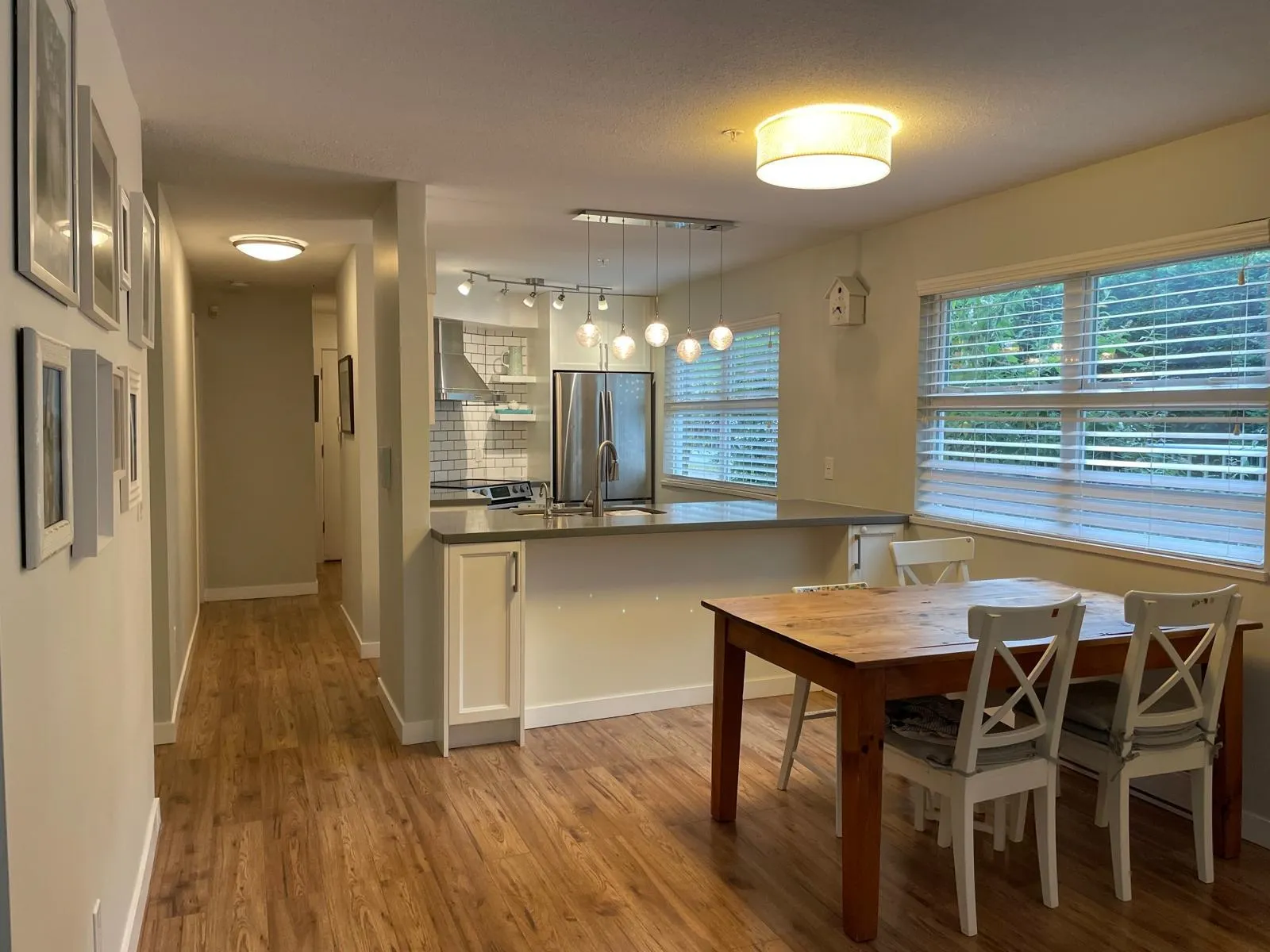 102 3008 Willow Street