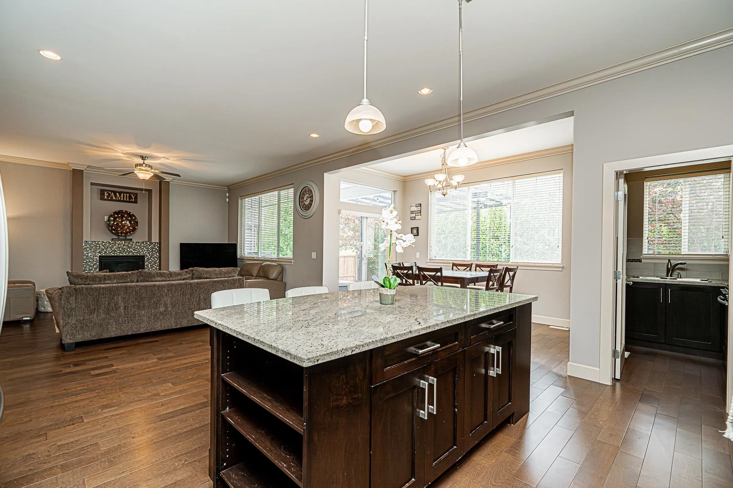 3387 Gislason Avenue