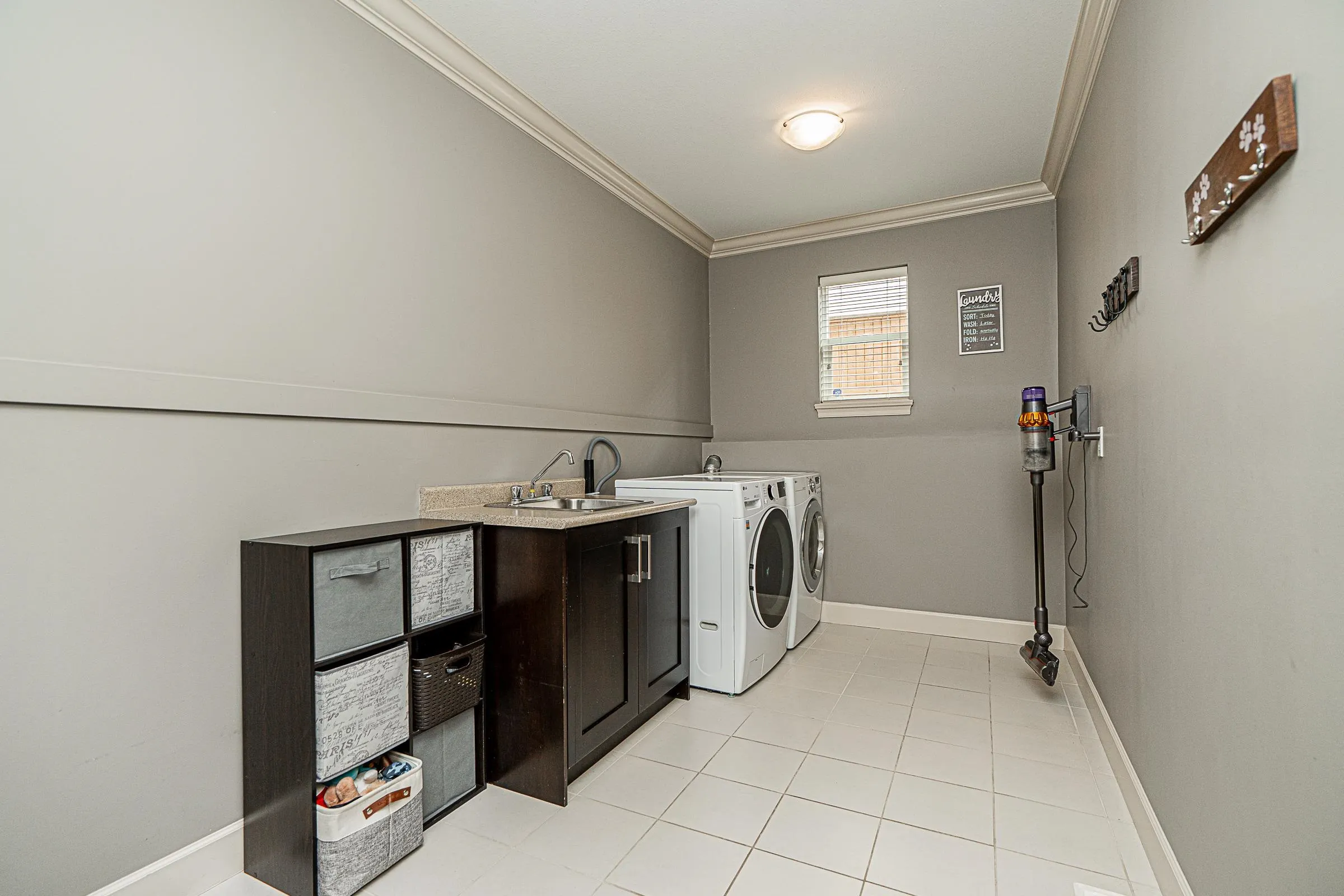 3387 Gislason Avenue