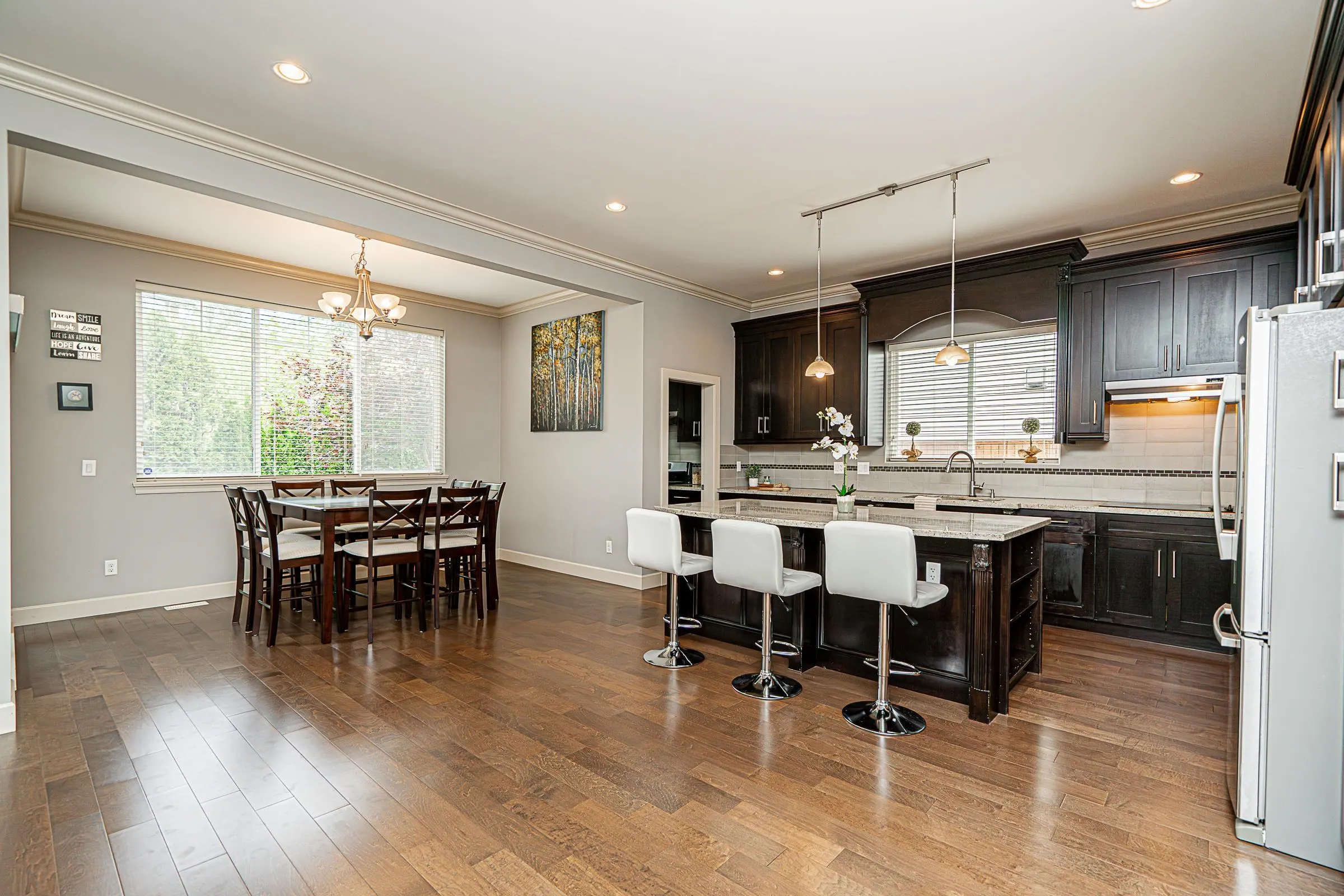 3387 Gislason Avenue