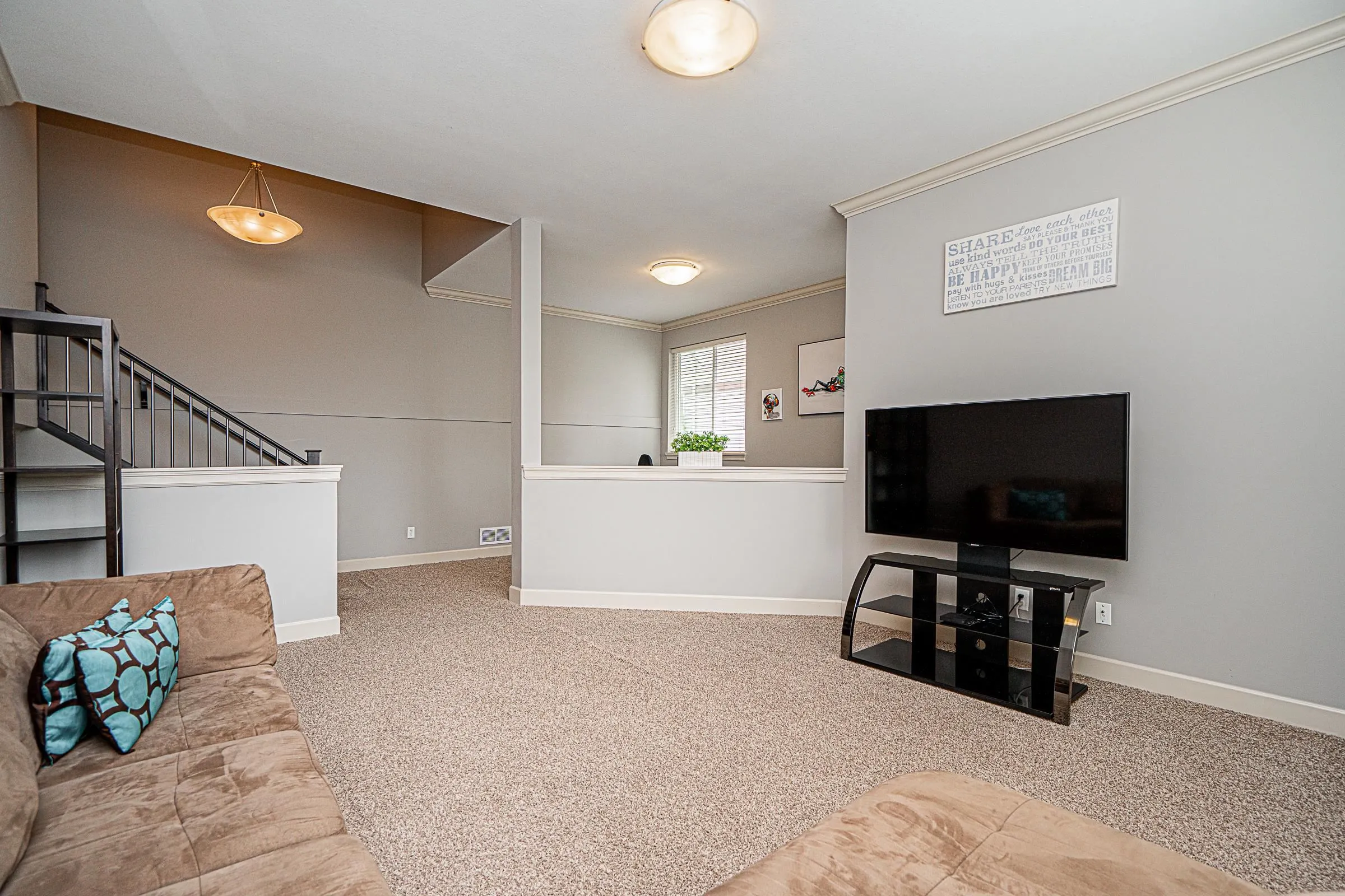 3387 Gislason Avenue