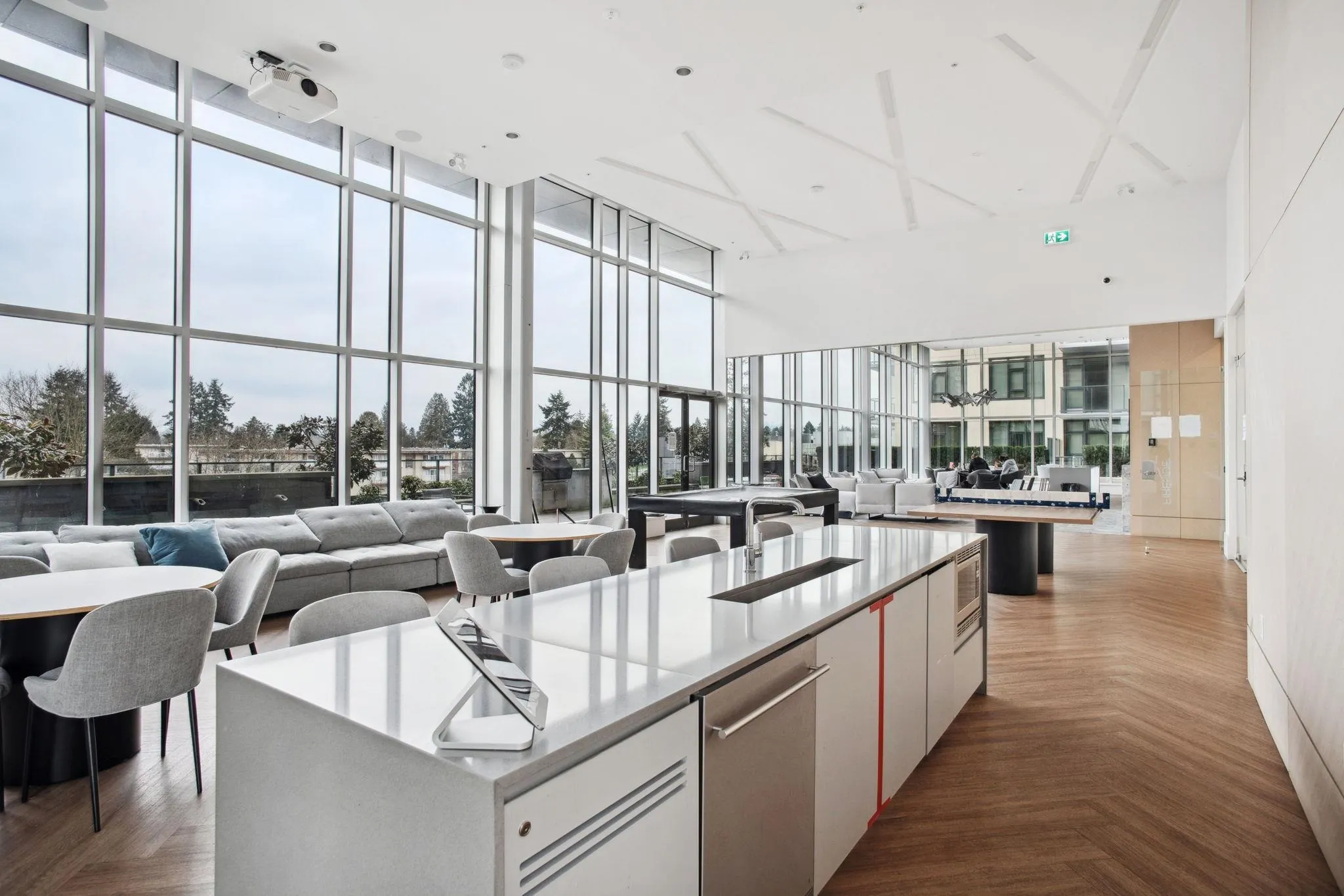 510 7358 Edmonds Street