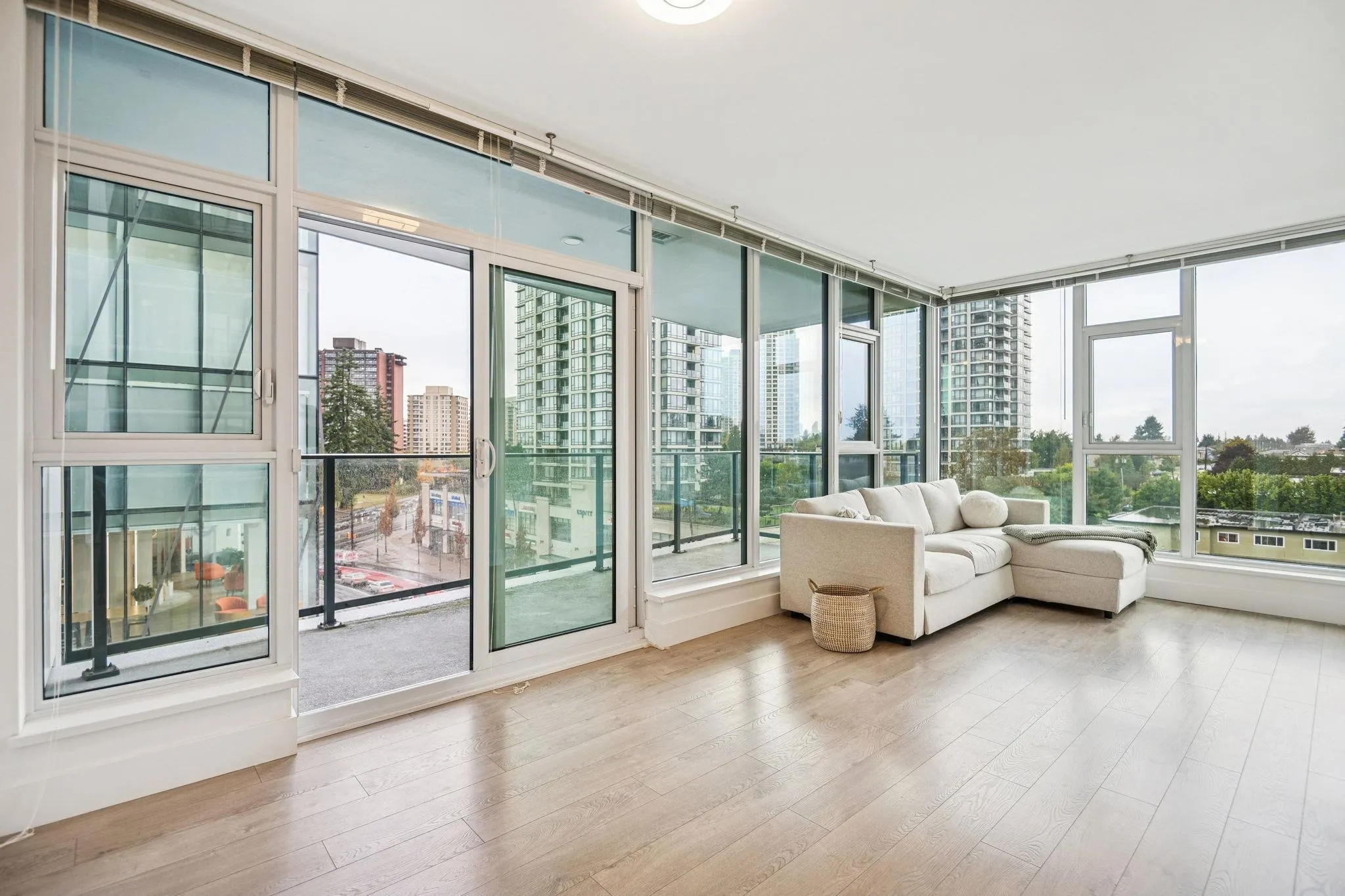 510 7358 Edmonds Street