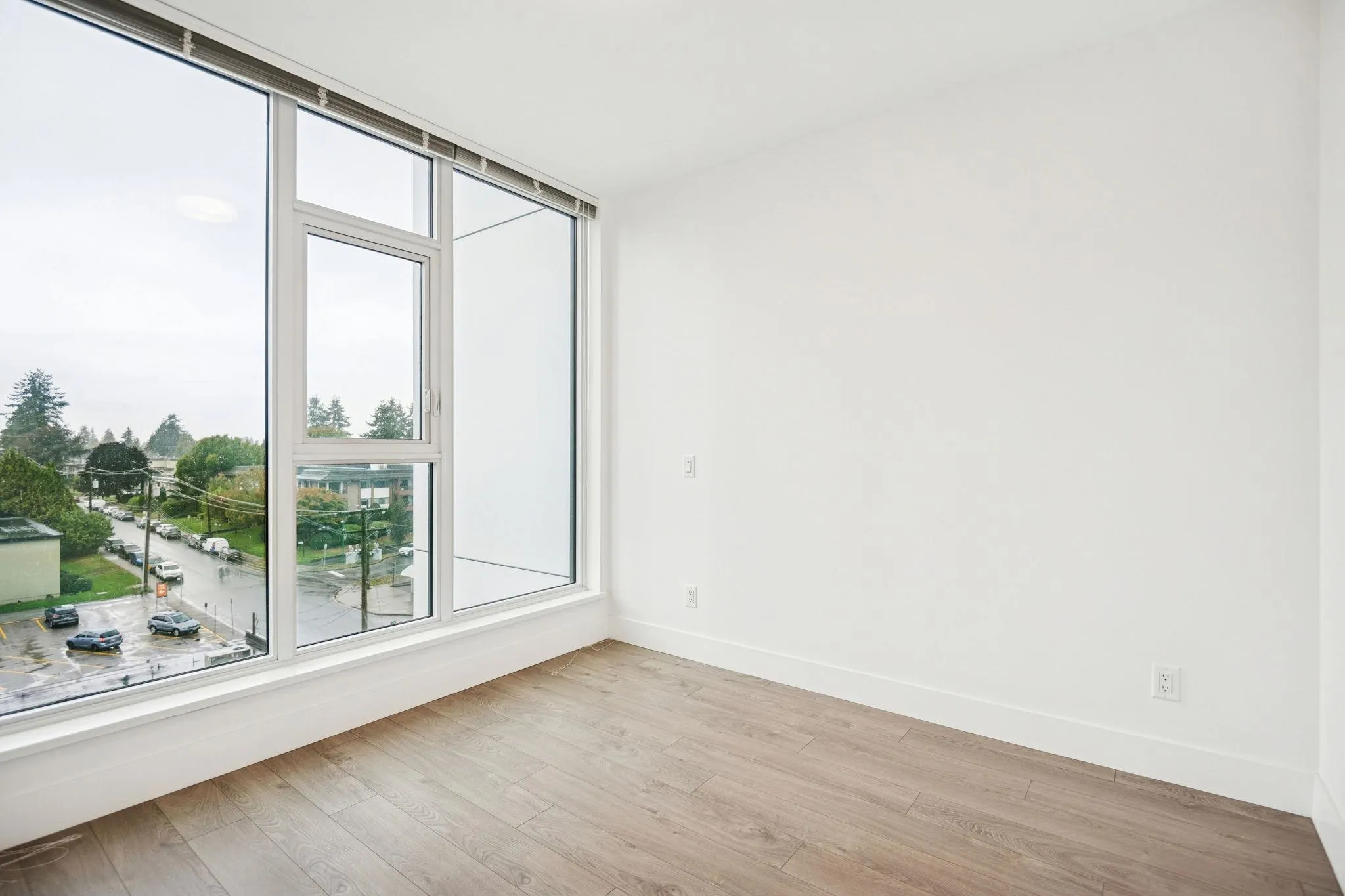 510 7358 Edmonds Street