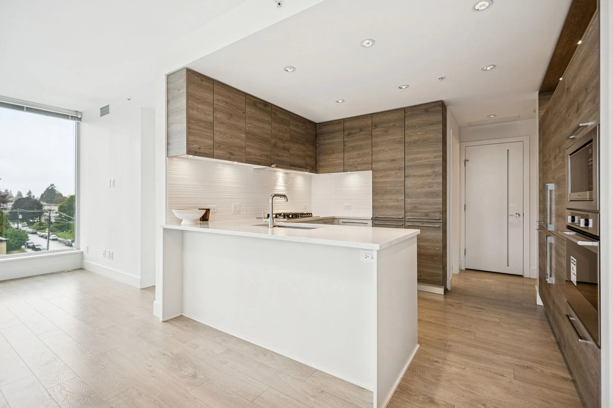 510 7358 Edmonds Street